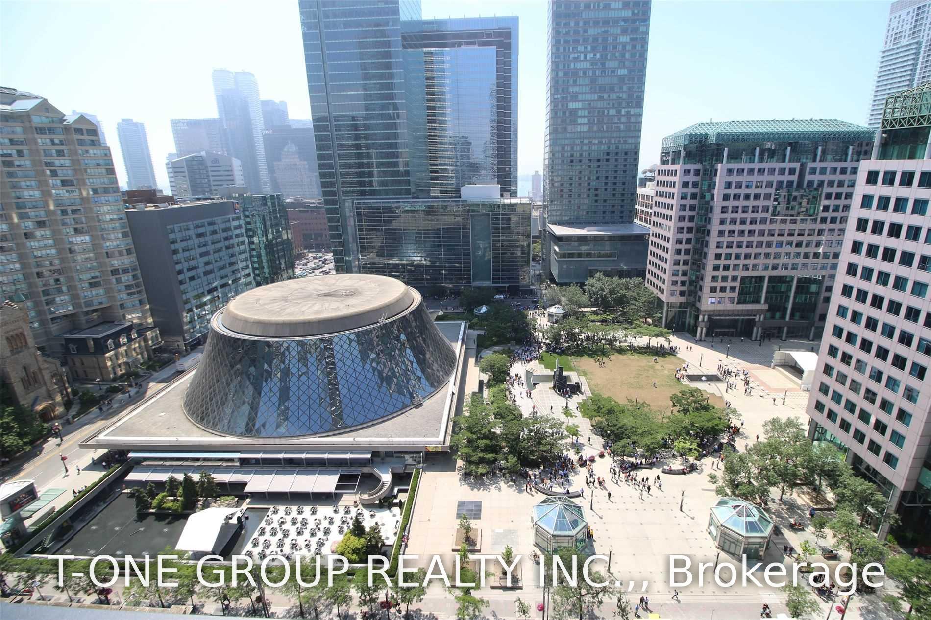 Photo 11 of Unit 1706, 224 King Street W, Toronto, Waterfront Communities — HOMEH