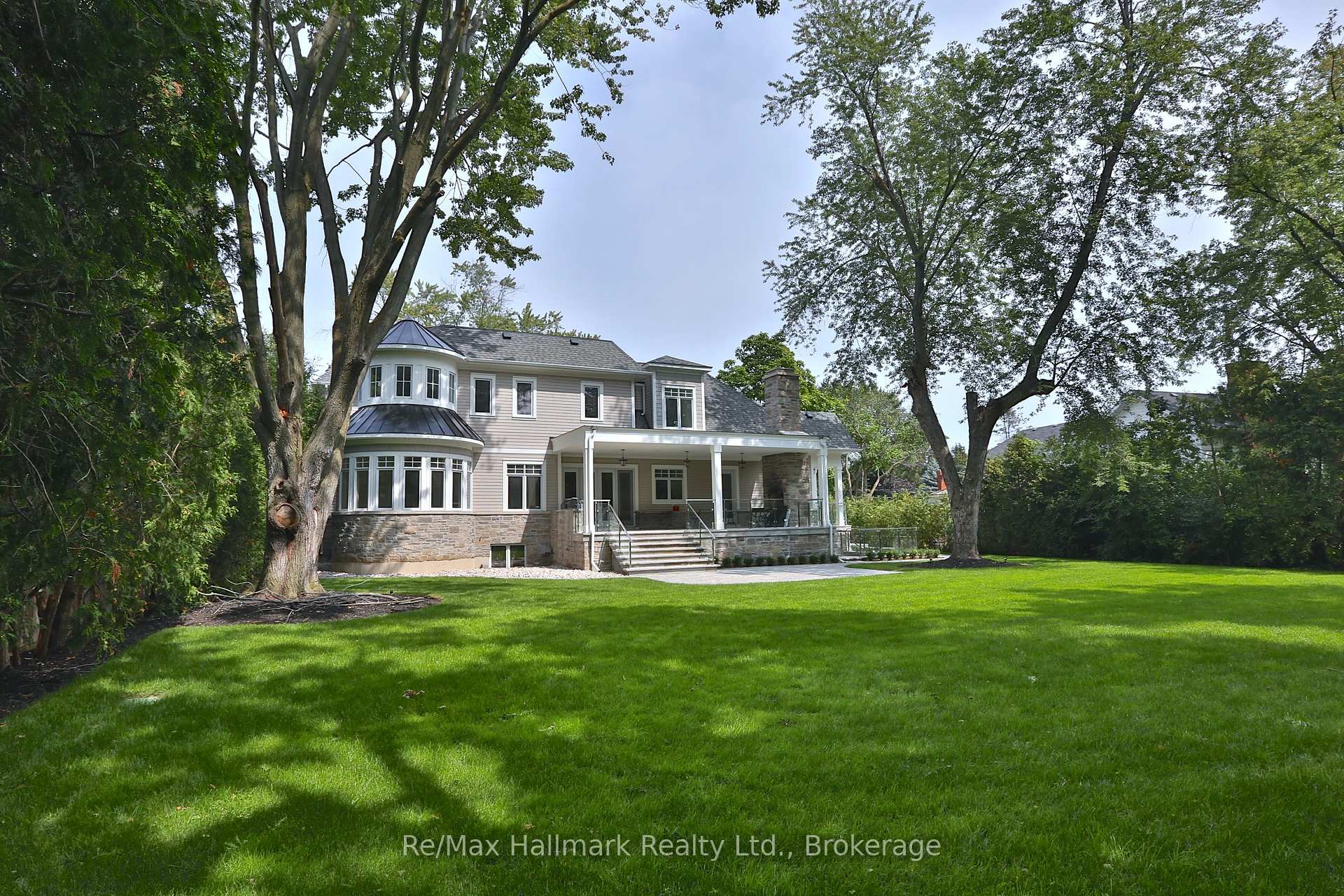 Photo 2 of 482 Morrison Road, Oakville, Morrison — HOMEH