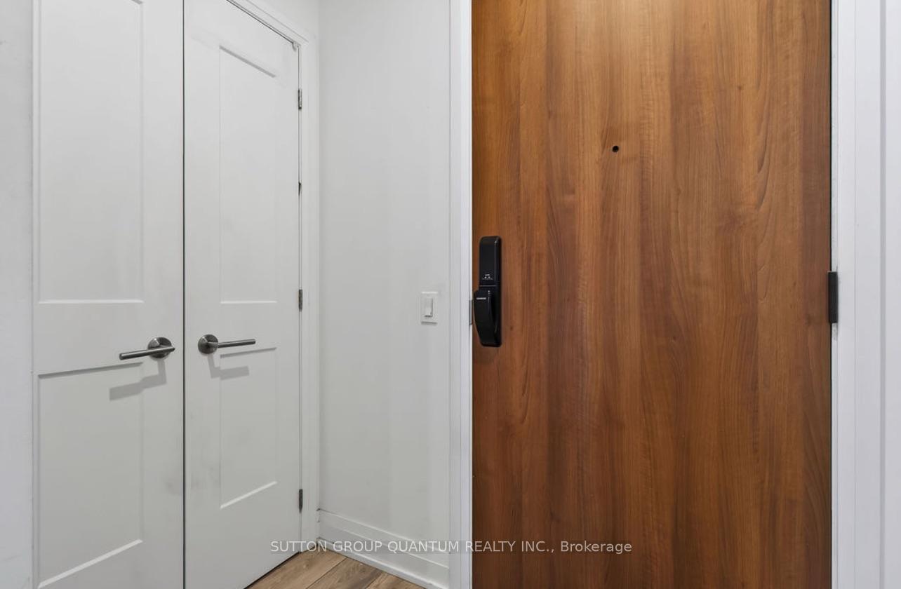 Photo 10 of Unit 202, 21 Park Street E, Mississauga, Port Credit — HOMEH