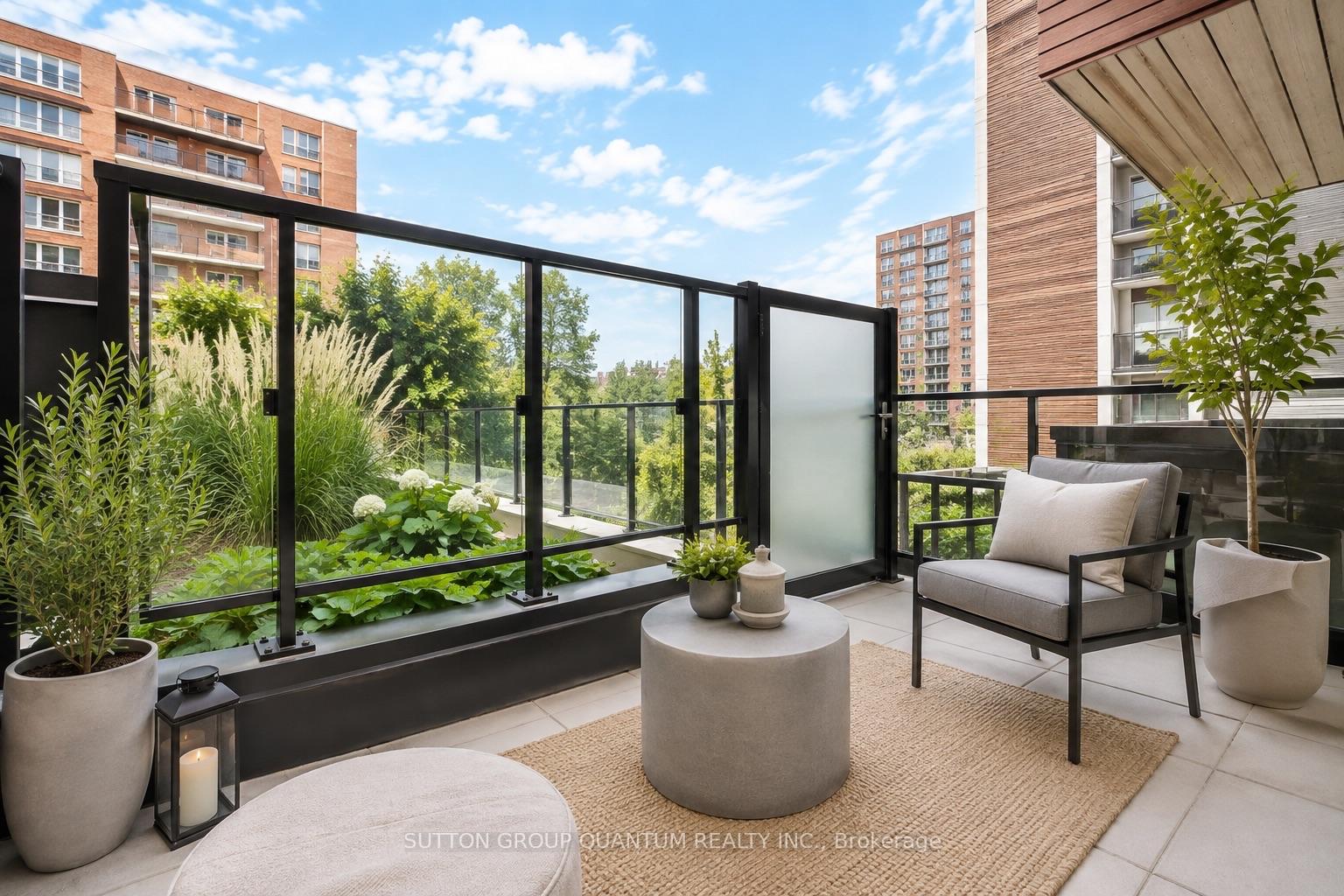 Photo 17 of Unit 202, 21 Park Street E, Mississauga, Port Credit — HOMEH