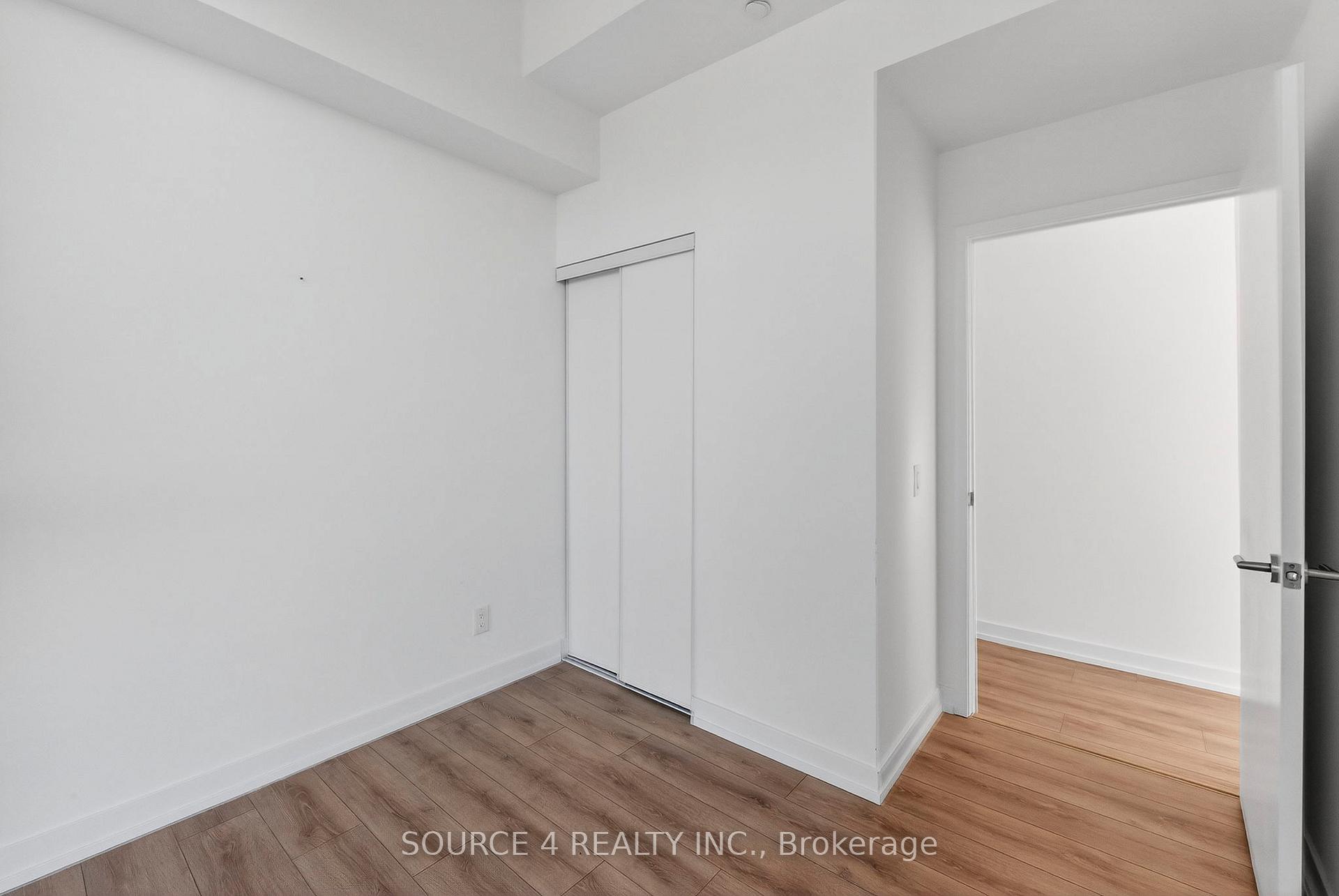 Photo 4 of Unit 717, 500 Dupont Street, Toronto, The Annex — HOMEH