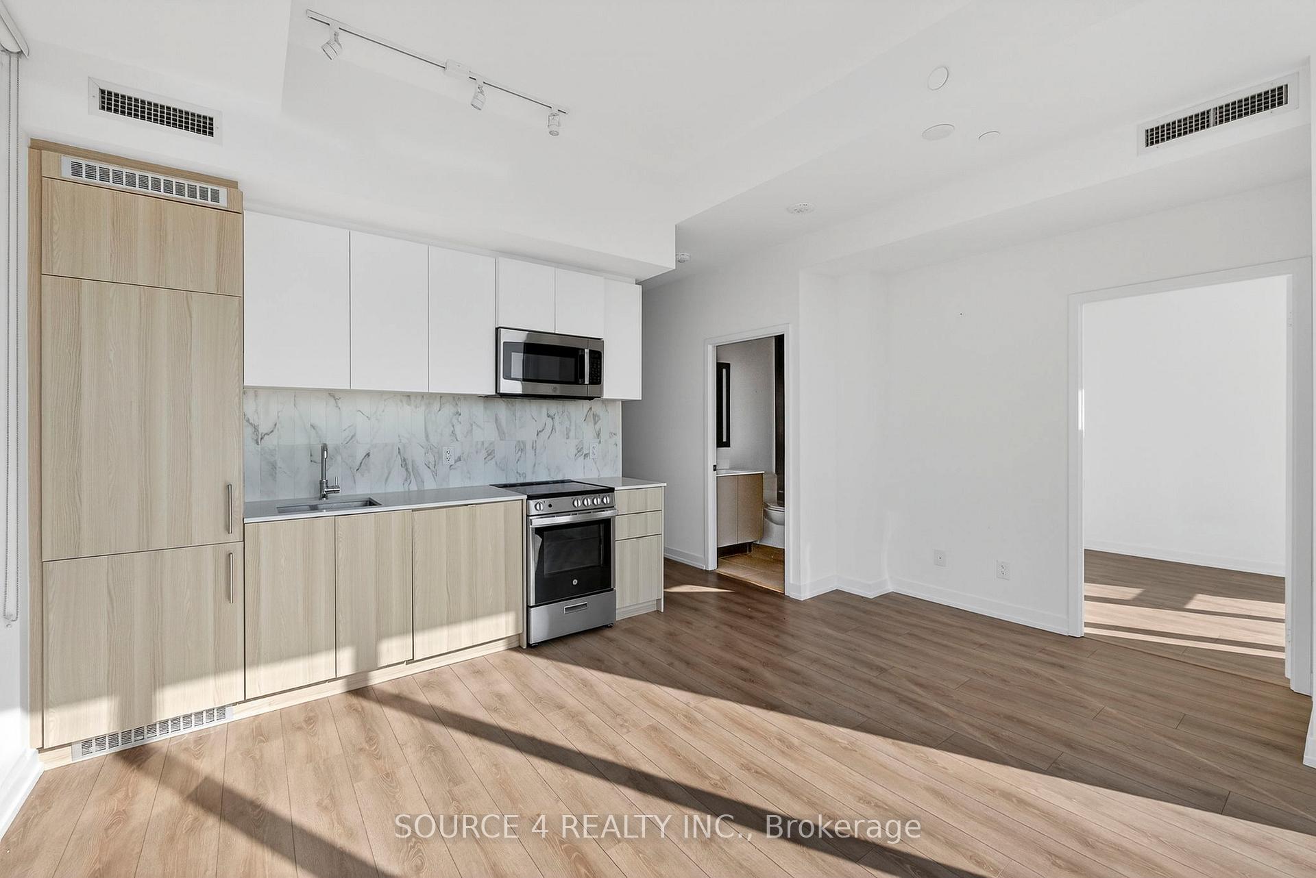 Photo 10 of Unit 717, 500 Dupont Street, Toronto, The Annex — HOMEH