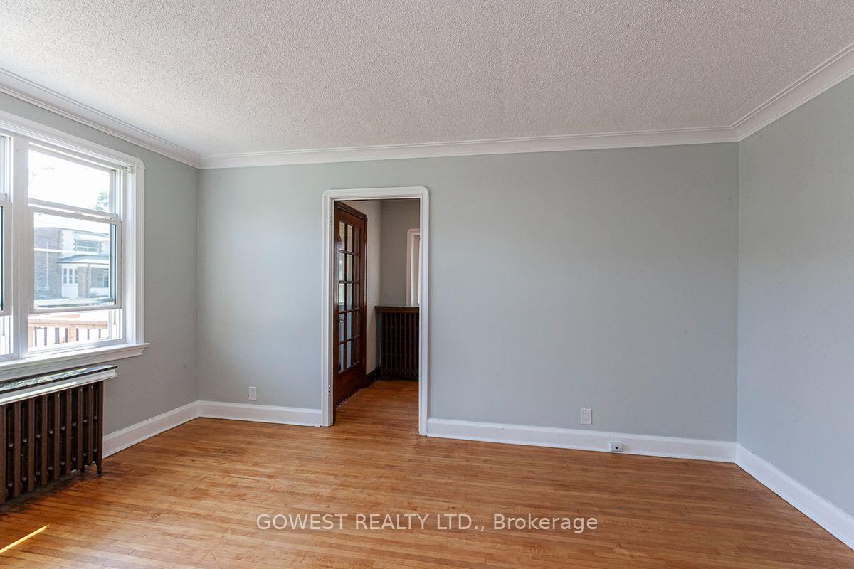 Photo 4 of Unit 1, 480 Jane Street, Toronto, Runnymede-Bloor West Village — HOMEH