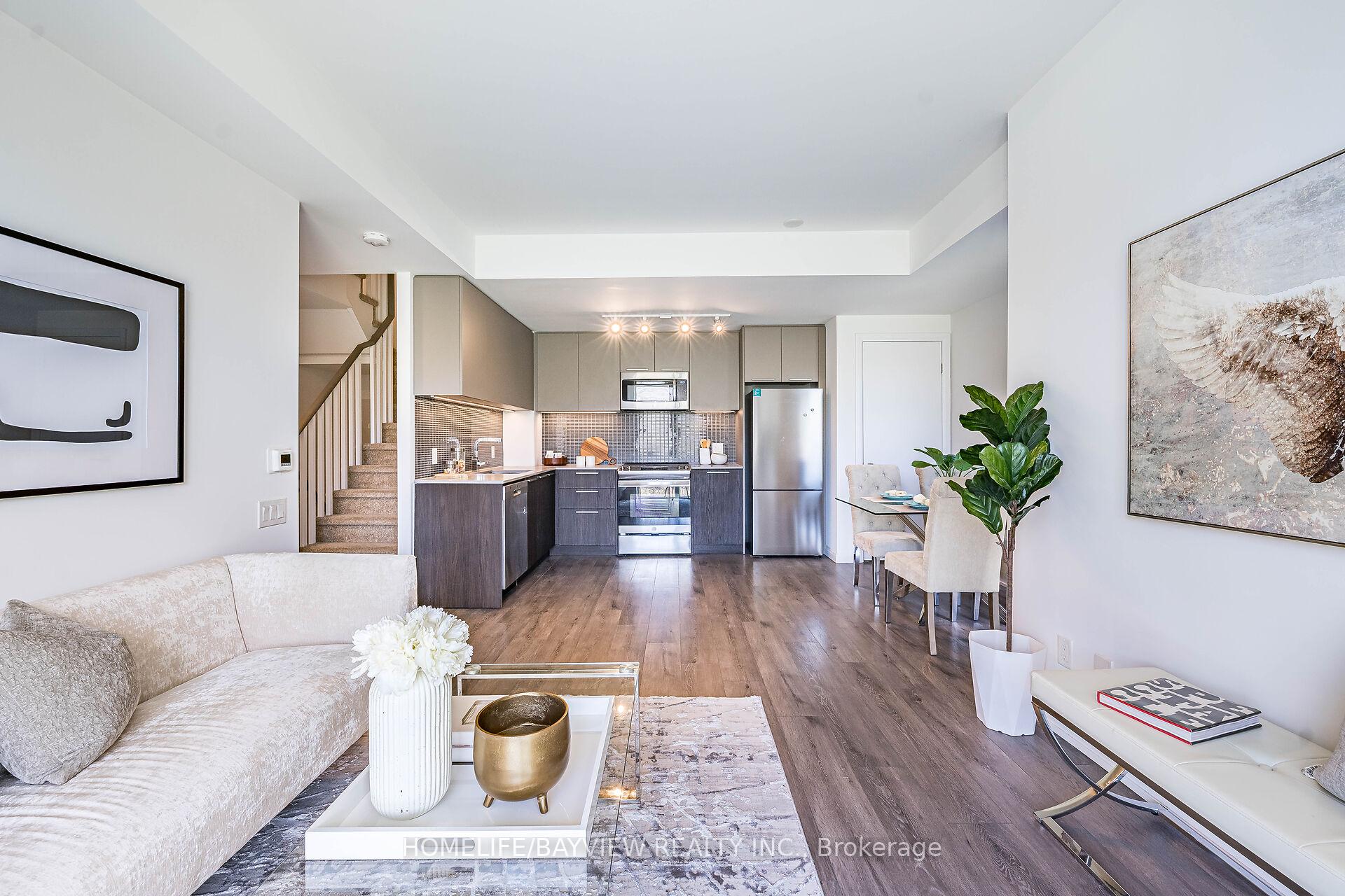 Photo 5 of Unit 24, 10 Brin Drive, Etobicoke, Edenbridge-Humber Valley — HOMEH