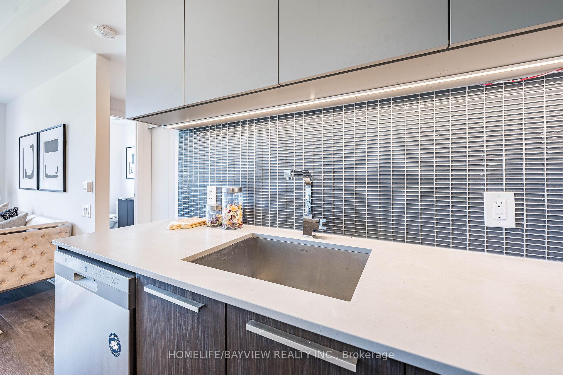 Photo 11 of Unit 24, 10 Brin Drive, Etobicoke, Edenbridge-Humber Valley — HOMEH