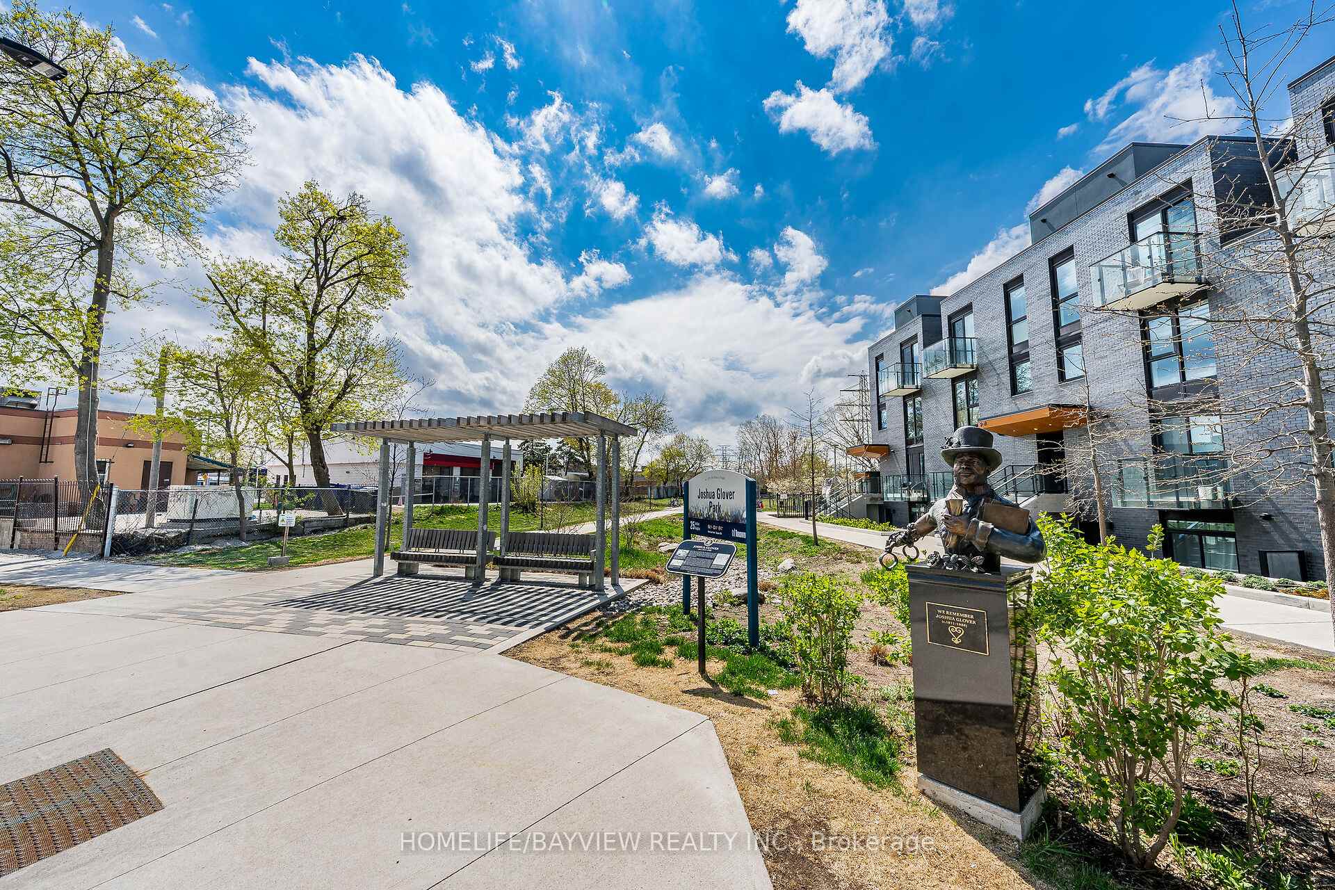 Photo 40 of Unit 24, 10 Brin Drive, Etobicoke, Edenbridge-Humber Valley — HOMEH