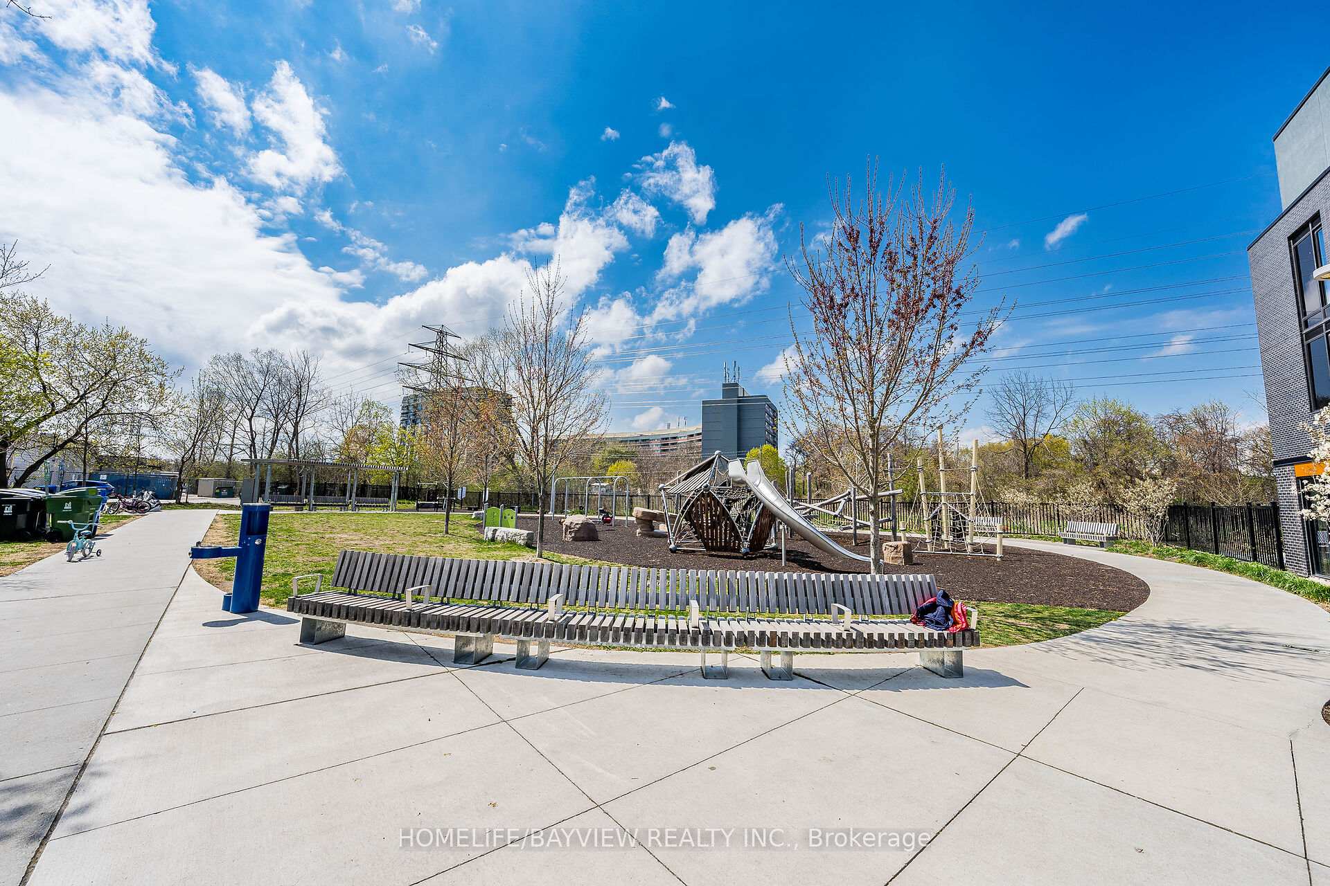 Photo 41 of Unit 24, 10 Brin Drive, Etobicoke, Edenbridge-Humber Valley — HOMEH