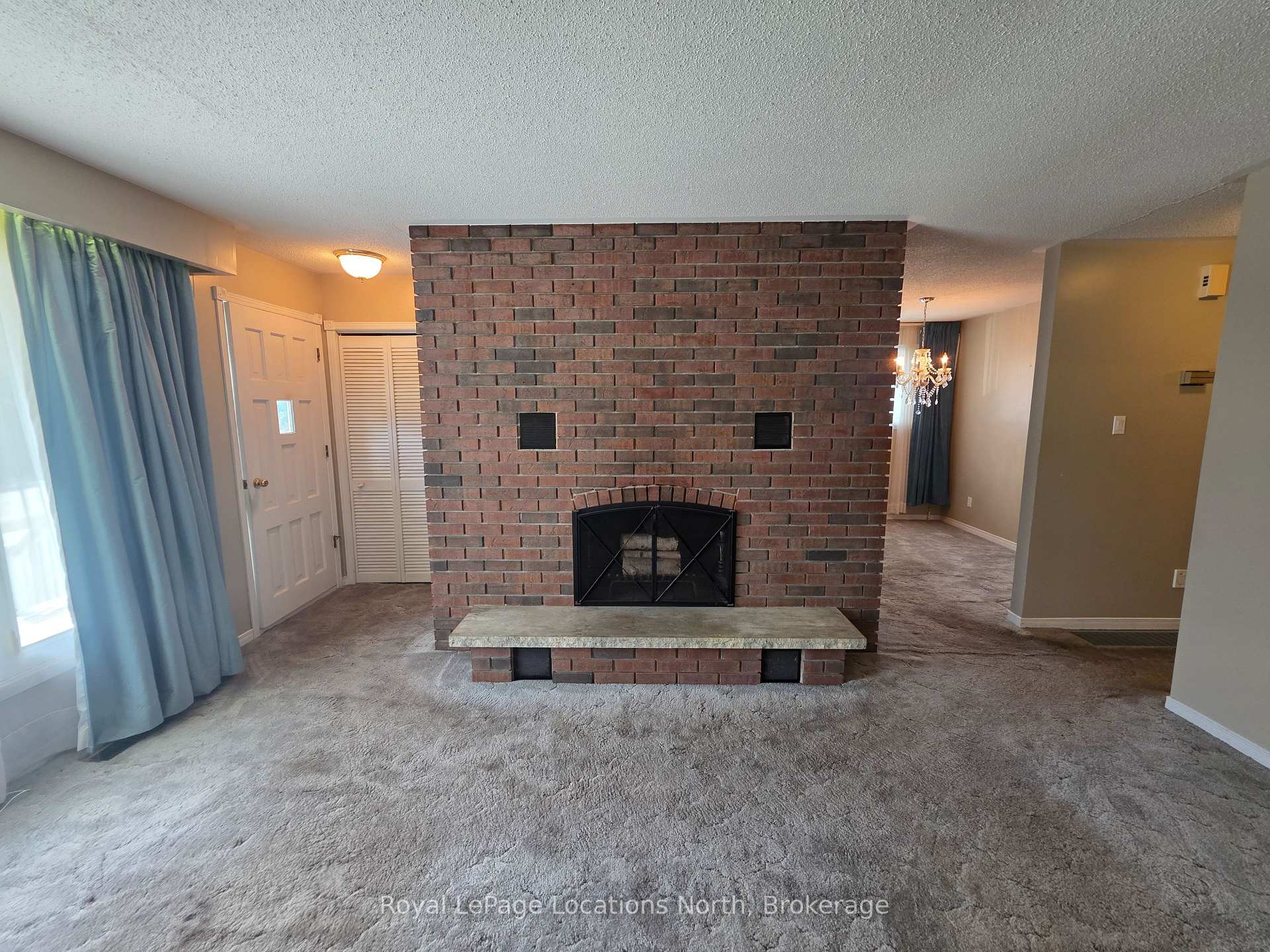 Photo 4 of 508 Spruce Street, Collingwood — HOMEH