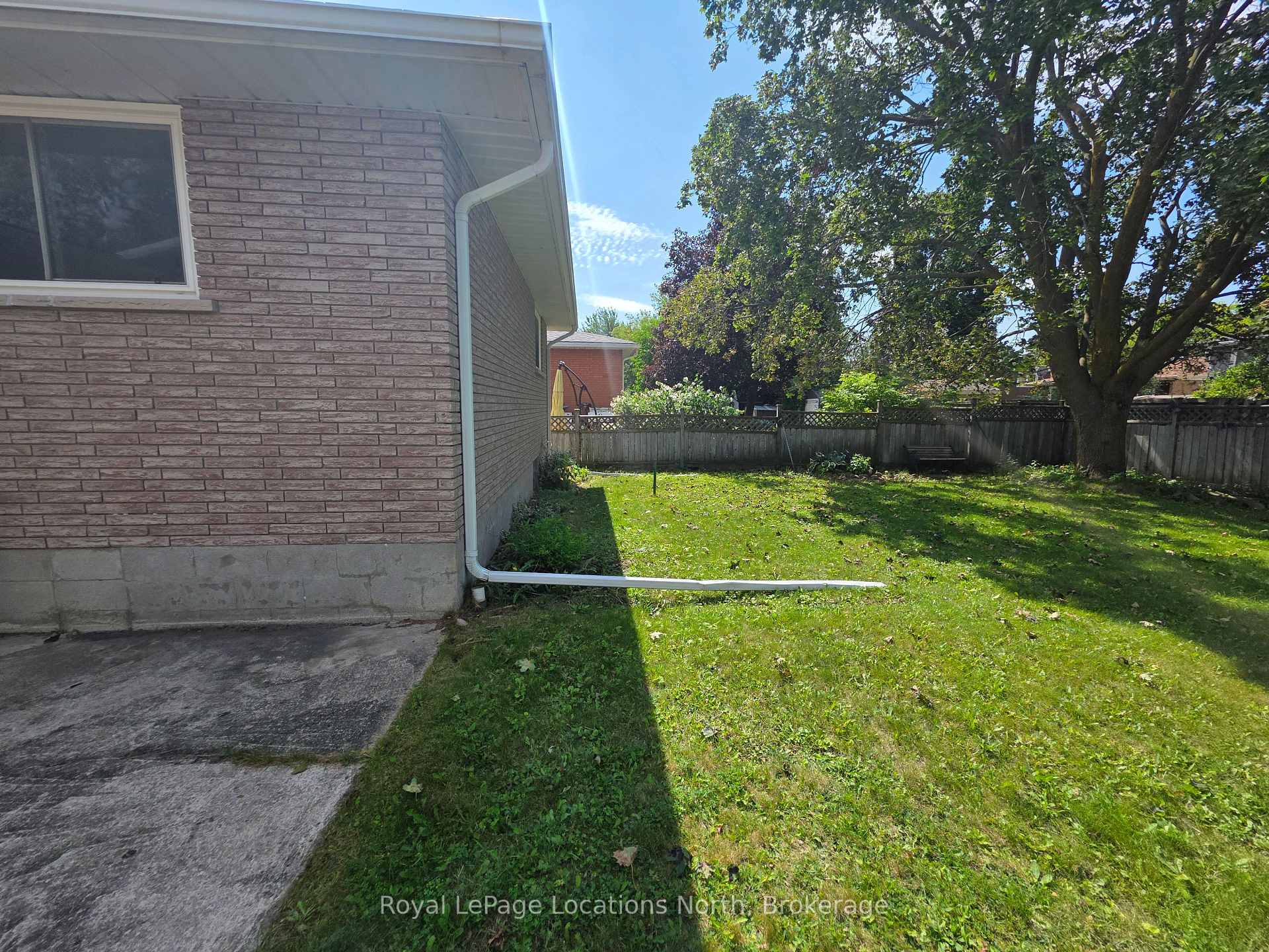 Photo 21 of 508 Spruce Street, Collingwood — HOMEH