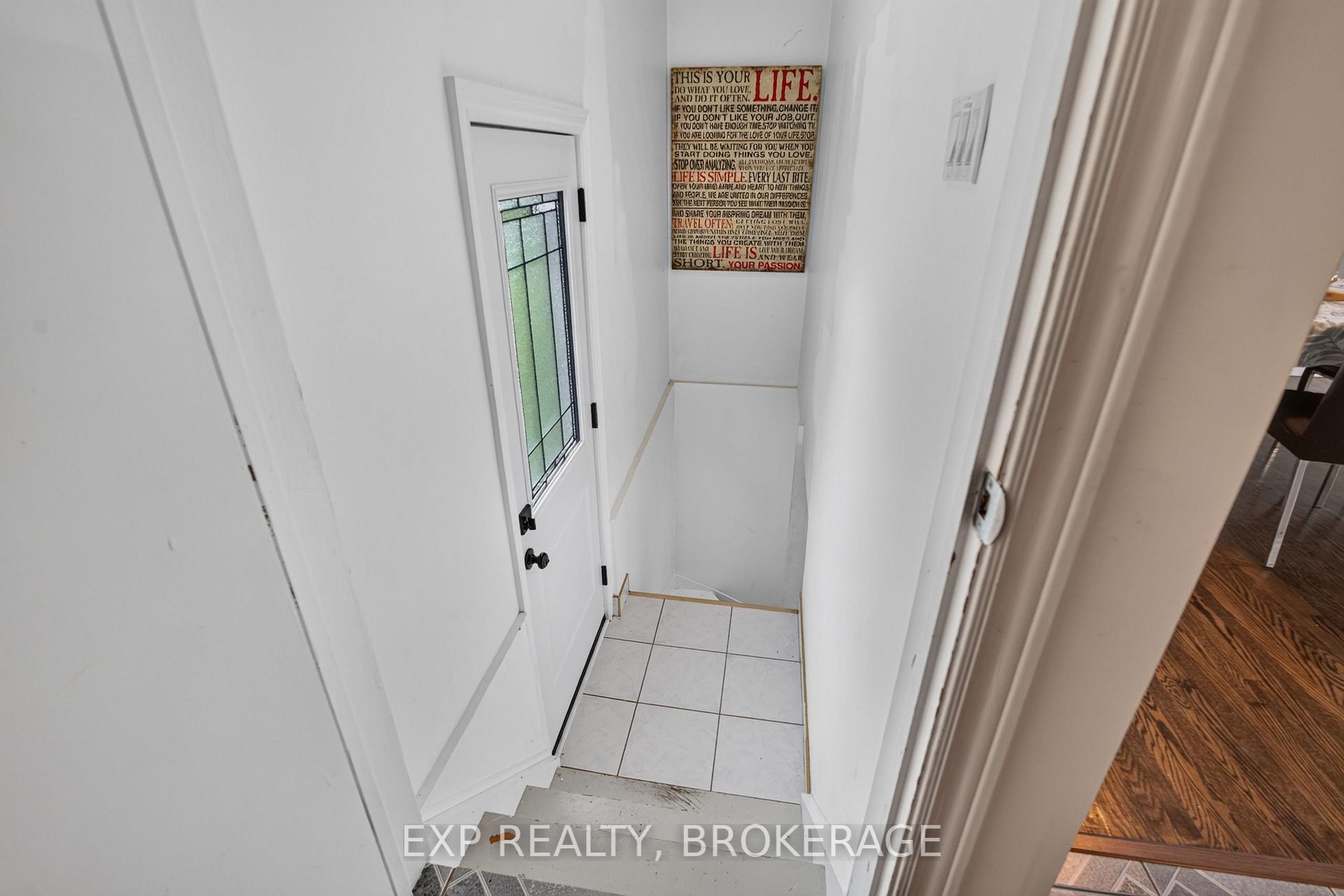 Photo 20 of 143 Morenz Crescent, Kingston, Rideau — HOMEH