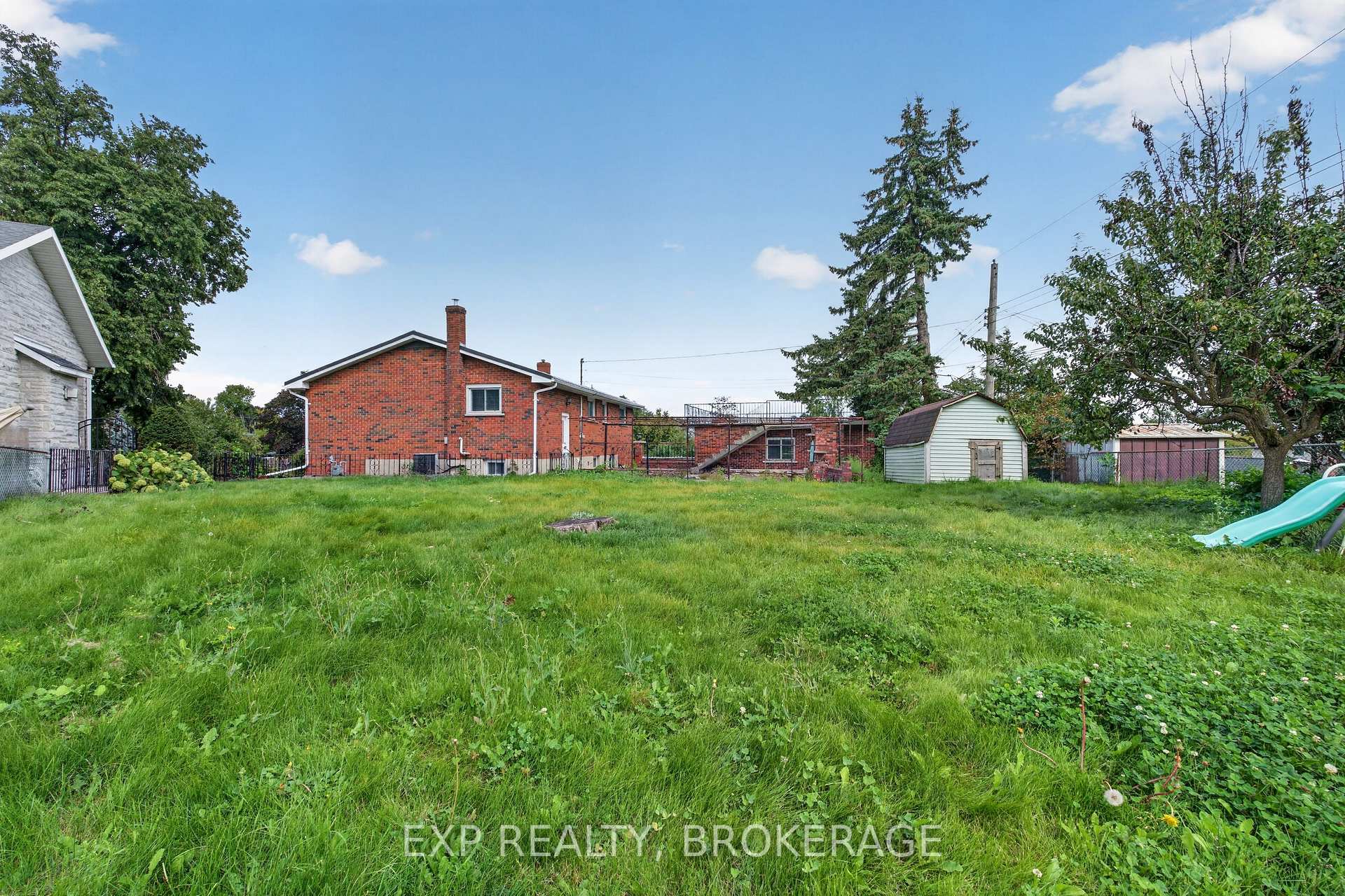 Photo 38 of 143 Morenz Crescent, Kingston, Rideau — HOMEH