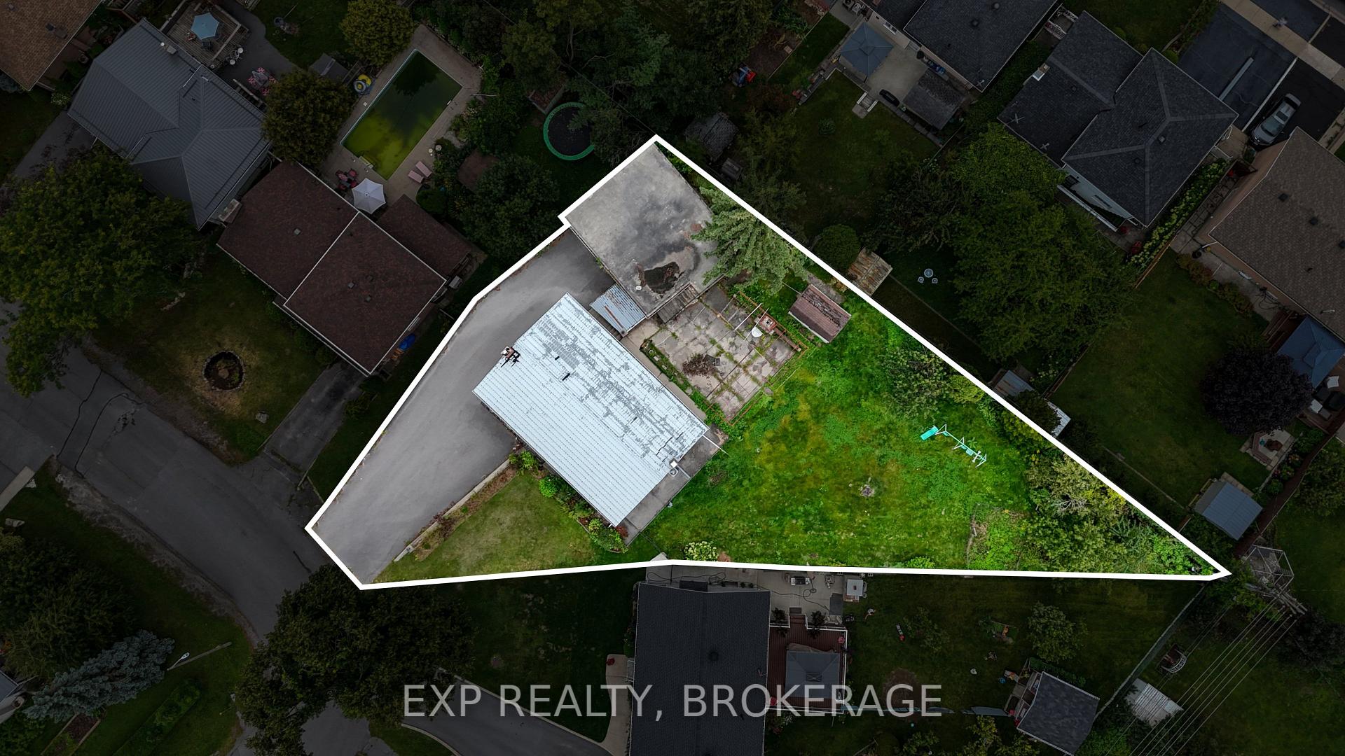 Photo 47 of 143 Morenz Crescent, Kingston, Rideau — HOMEH