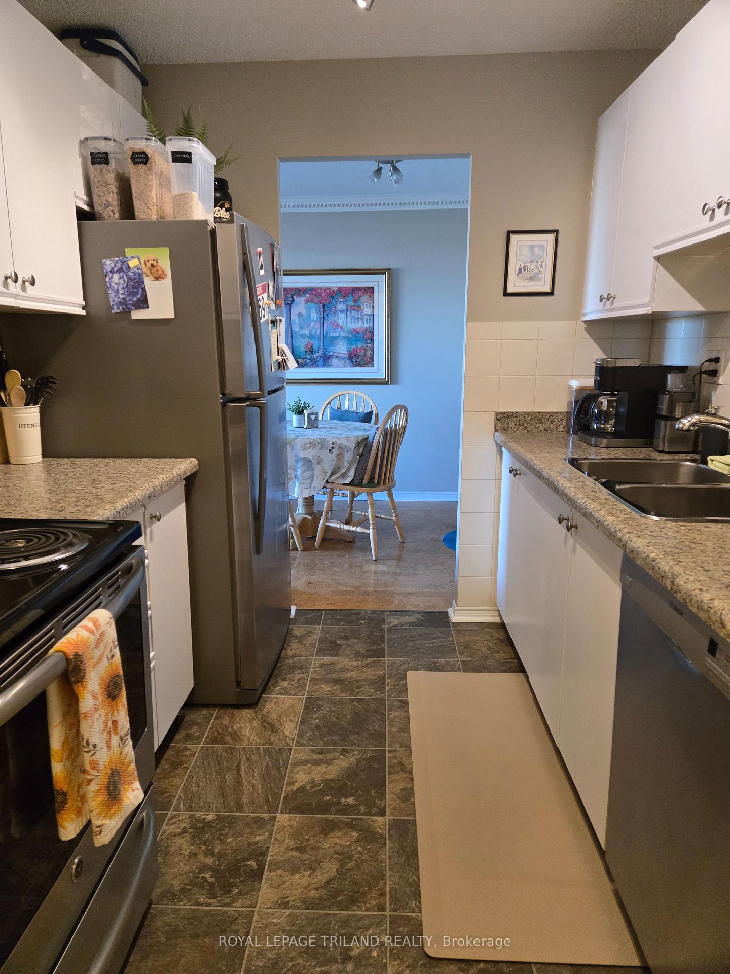 Photo 5 of Unit 509, 45 Pond Mills Road, London, South J — HOMEH