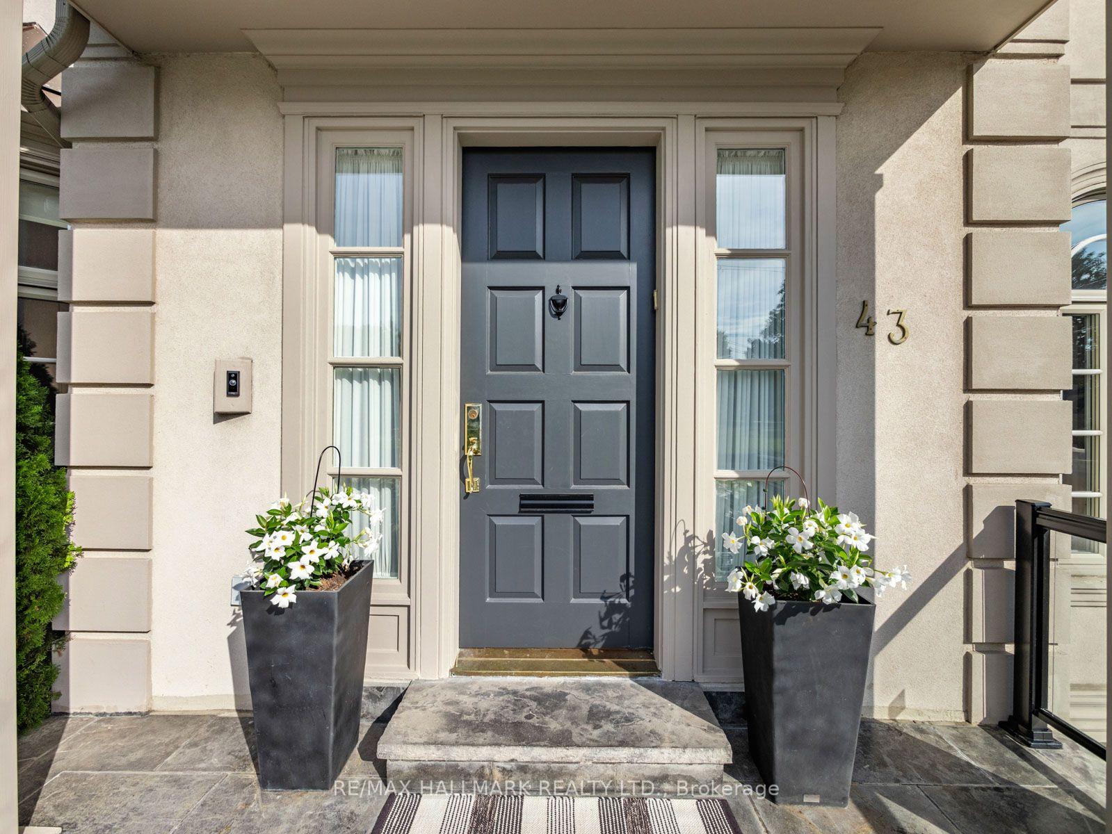 Photo 2 of 43 Prince Charles Drive, Toronto, Englemount-Lawrence — HOMEH