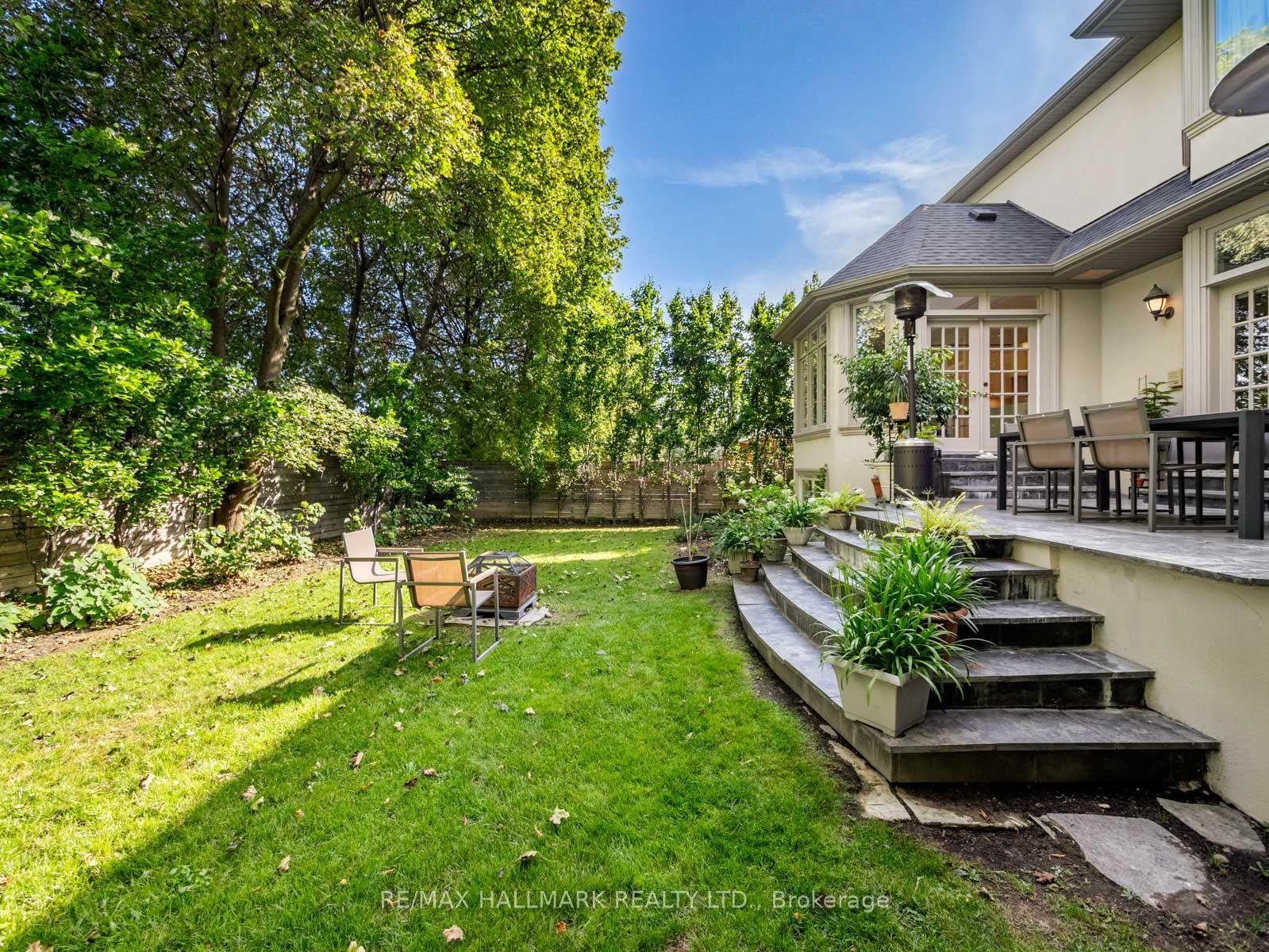 Photo 45 of 43 Prince Charles Drive, Toronto, Englemount-Lawrence — HOMEH