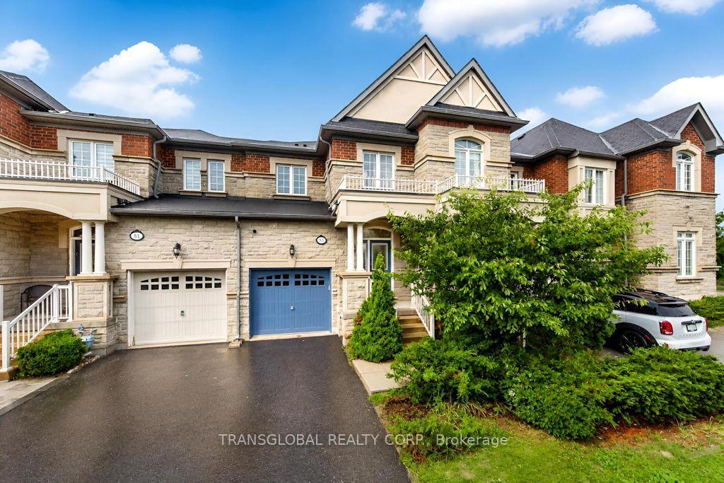 Photo 1 of 83 Spruce Pine Crescent N, Vaughan, Patterson — HOMEH