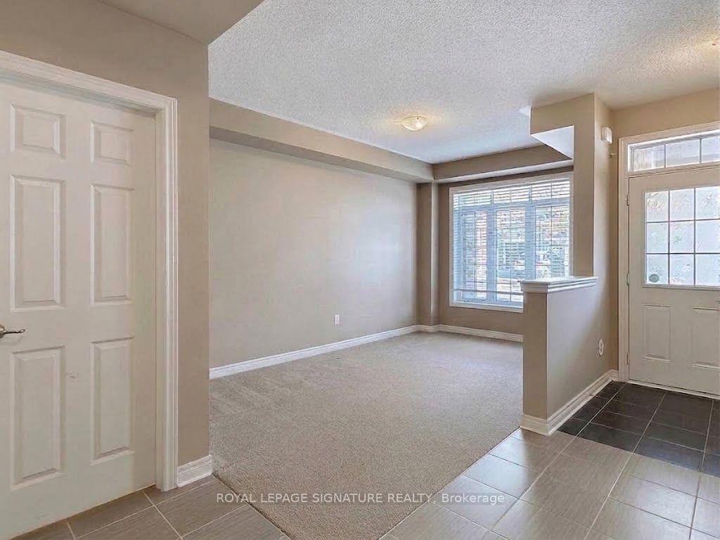 Photo 6 of 3050 Eberly Woods Drive, Oakville, Glenorchy — HOMEH