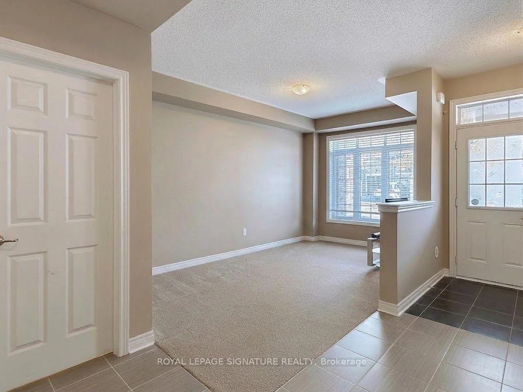 Photo 5 of 3050 Eberly Woods Drive, Oakville, Glenorchy — HOMEH