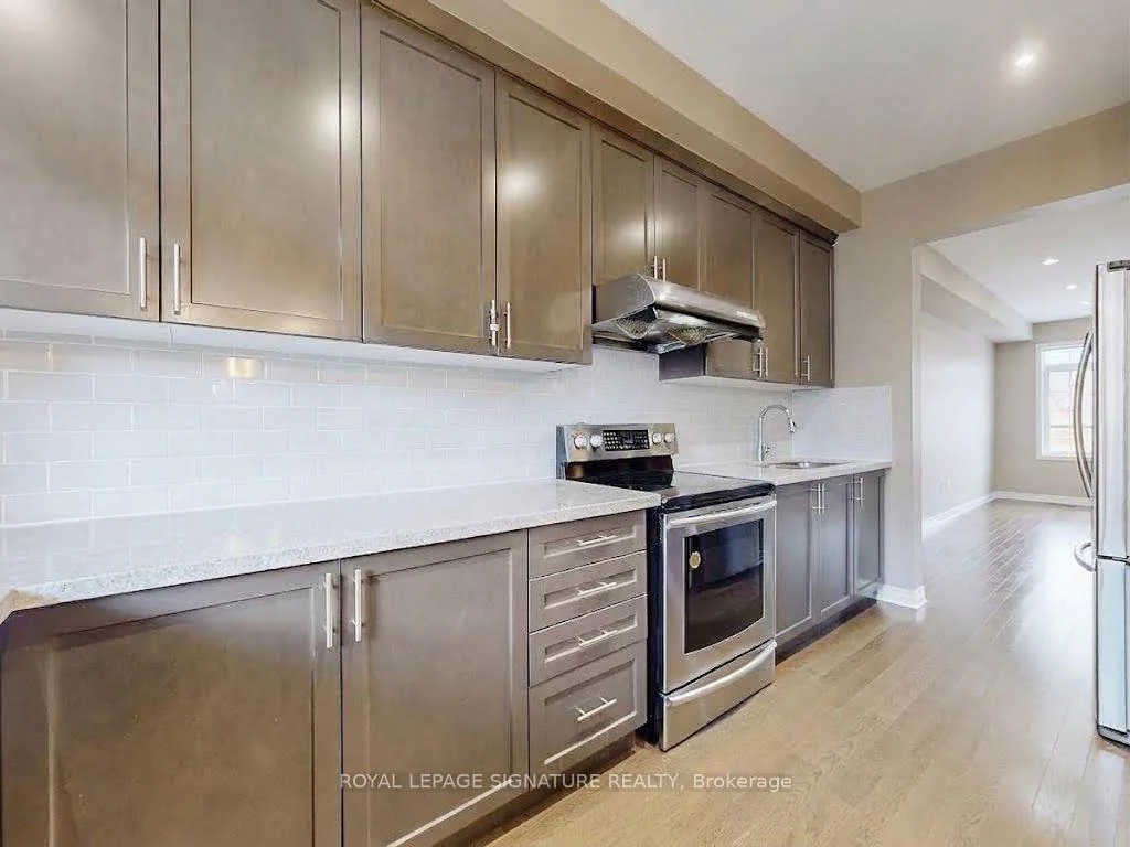 Photo 16 of 3050 Eberly Woods Drive, Oakville, Glenorchy — HOMEH