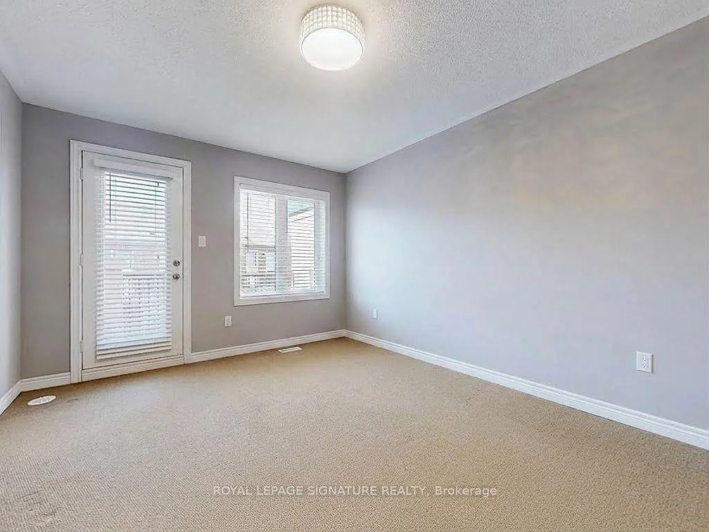 Photo 19 of 3050 Eberly Woods Drive, Oakville, Glenorchy — HOMEH