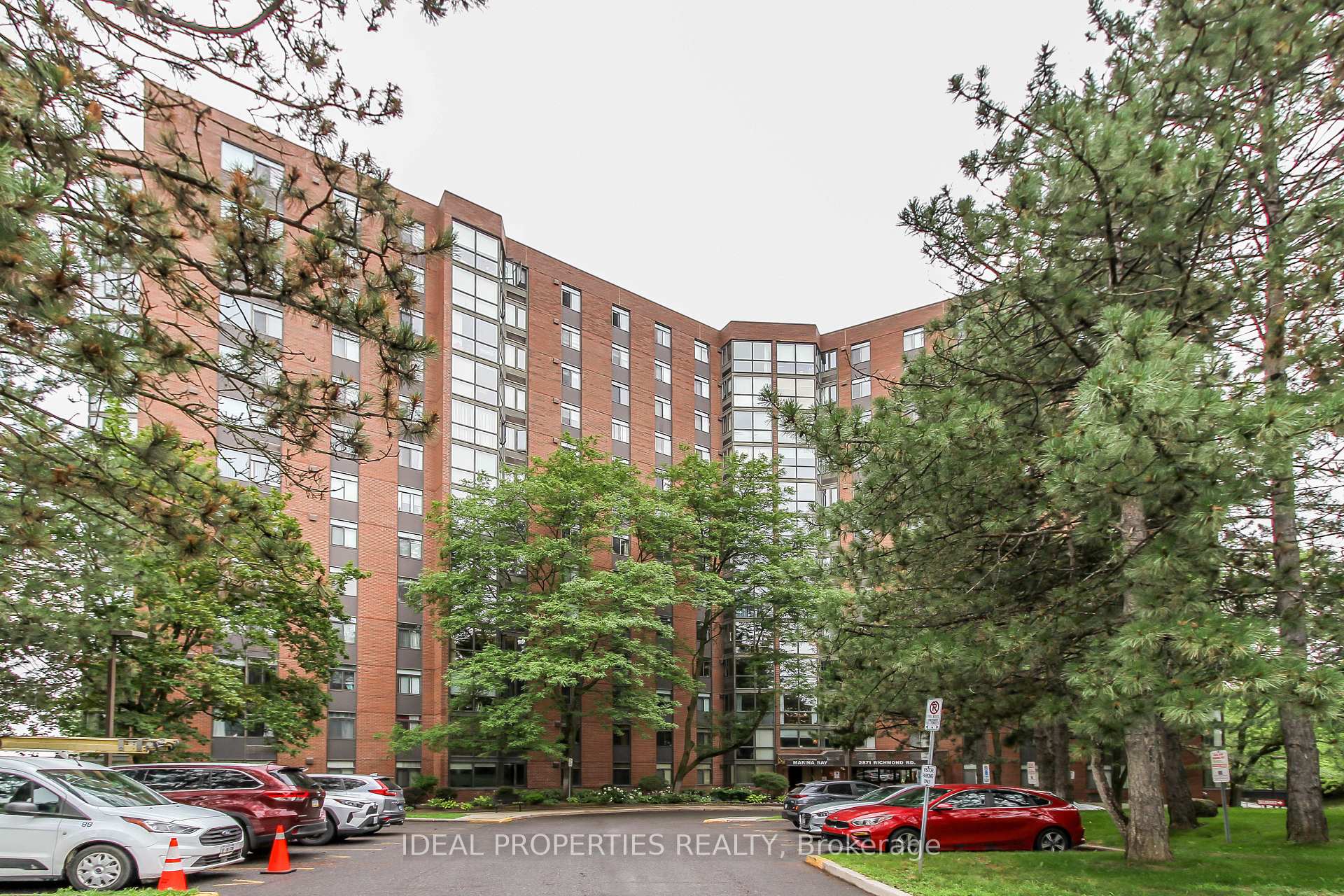Photo 1 of Unit 1213, 2871 Richmond Road W, Ottawa, Britannia Heights — HOMEH