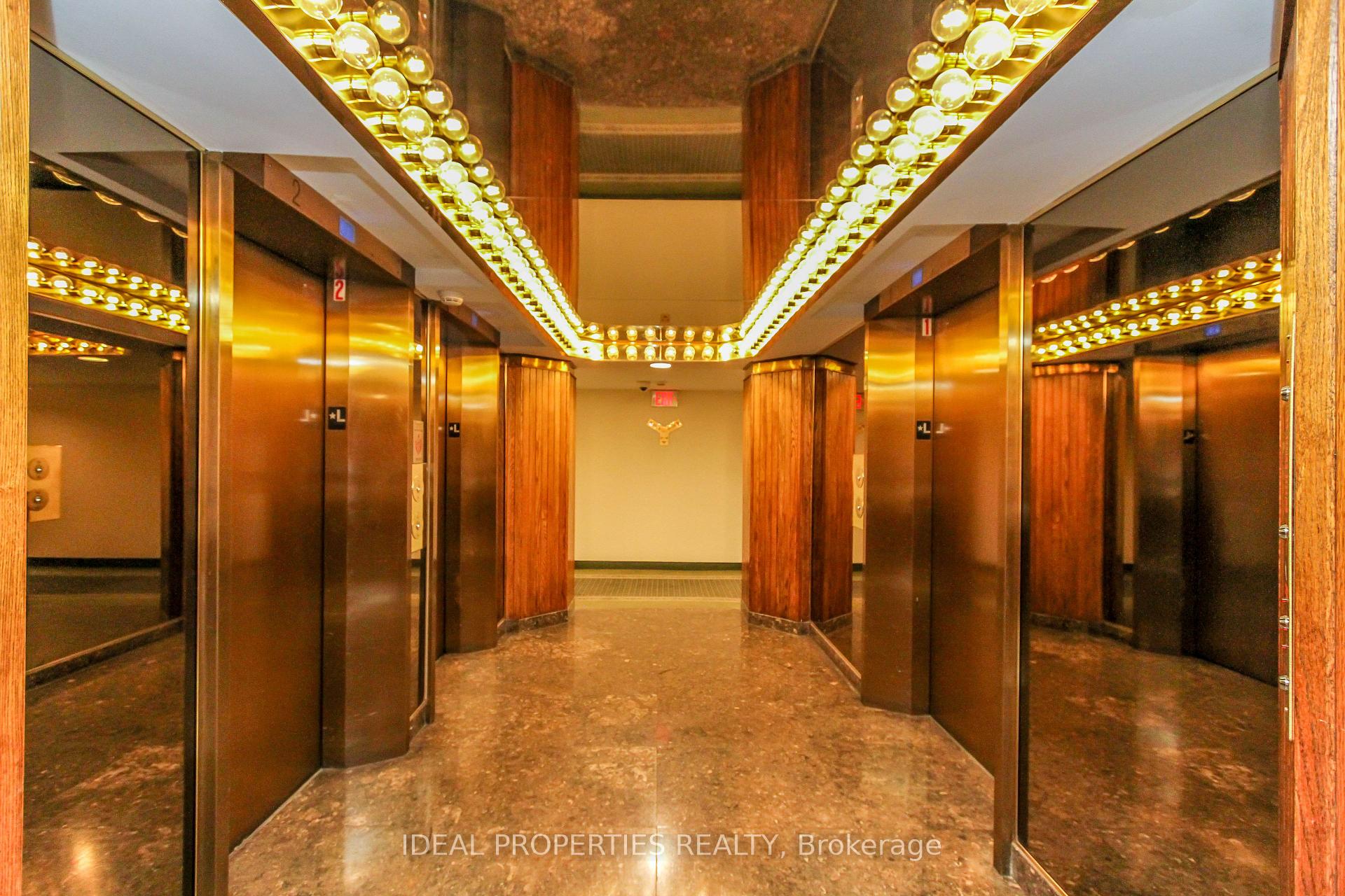Photo 6 of Unit 1213, 2871 Richmond Road W, Ottawa, Britannia Heights — HOMEH