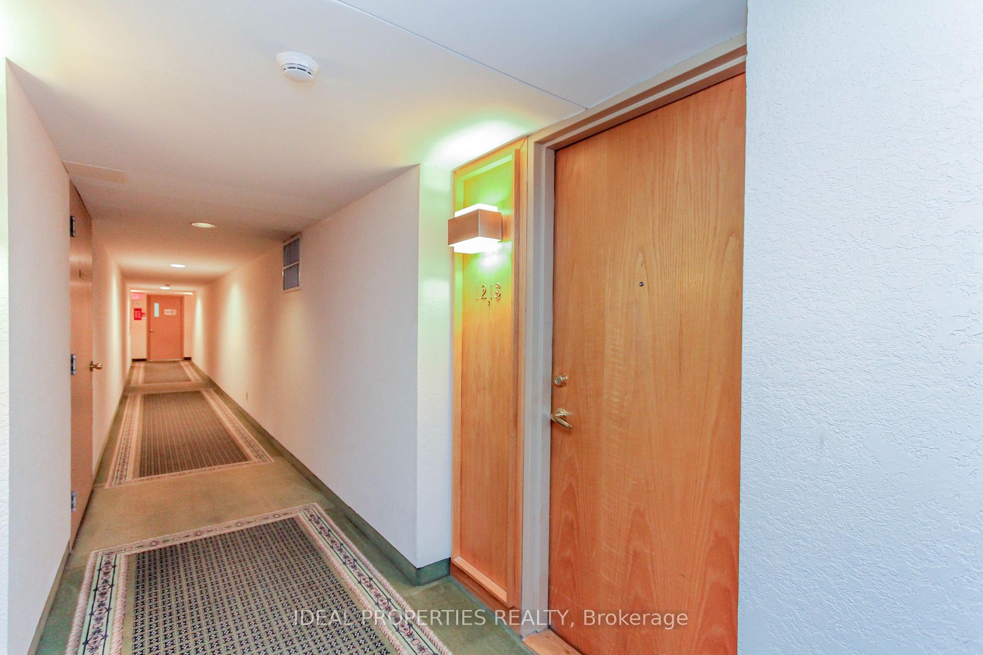 Photo 7 of Unit 1213, 2871 Richmond Road W, Ottawa, Britannia Heights — HOMEH