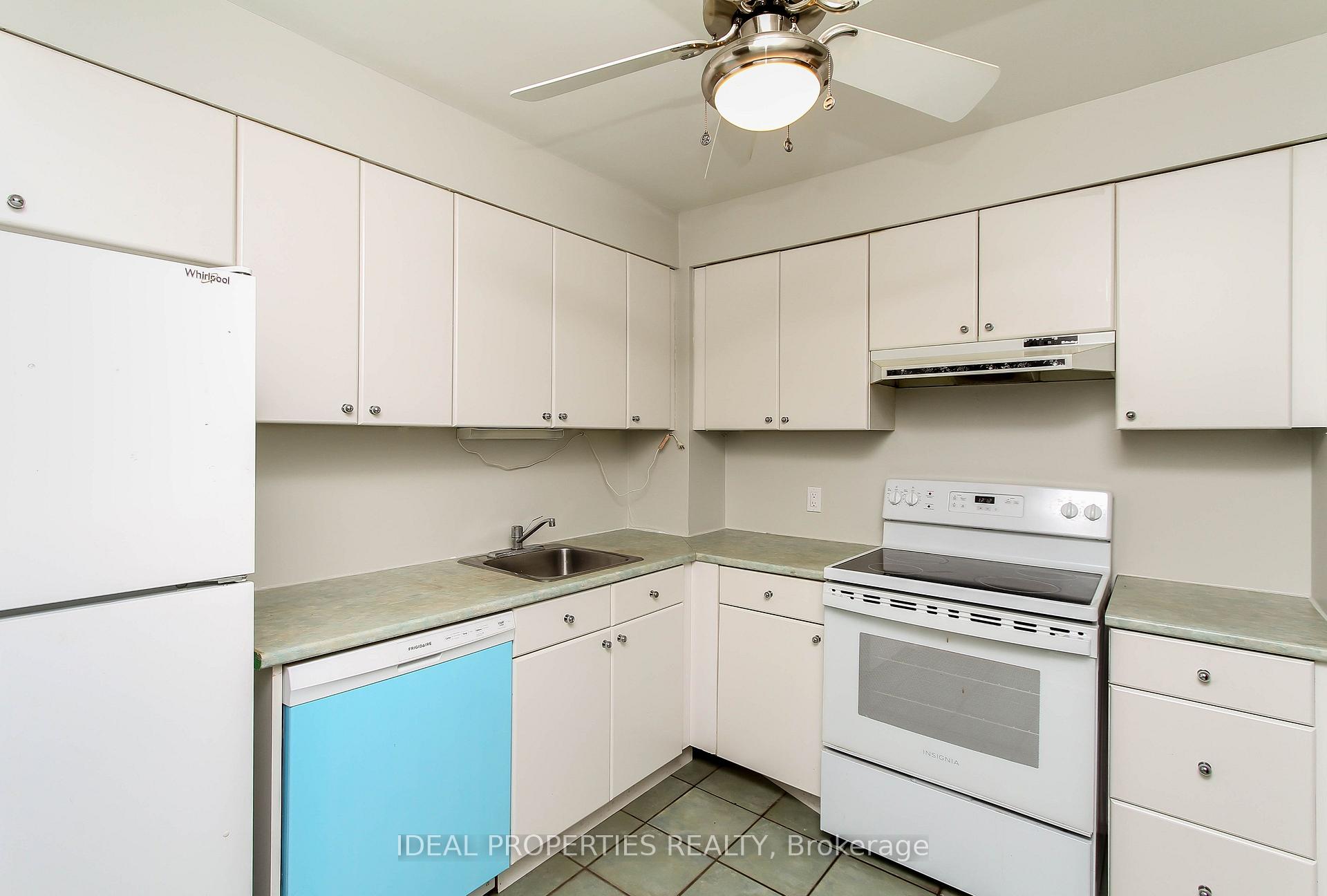 Photo 22 of Unit 1213, 2871 Richmond Road W, Ottawa, Britannia Heights — HOMEH