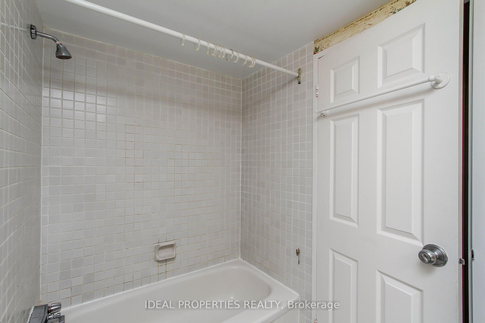 Photo 37 of Unit 1213, 2871 Richmond Road W, Ottawa, Britannia Heights — HOMEH