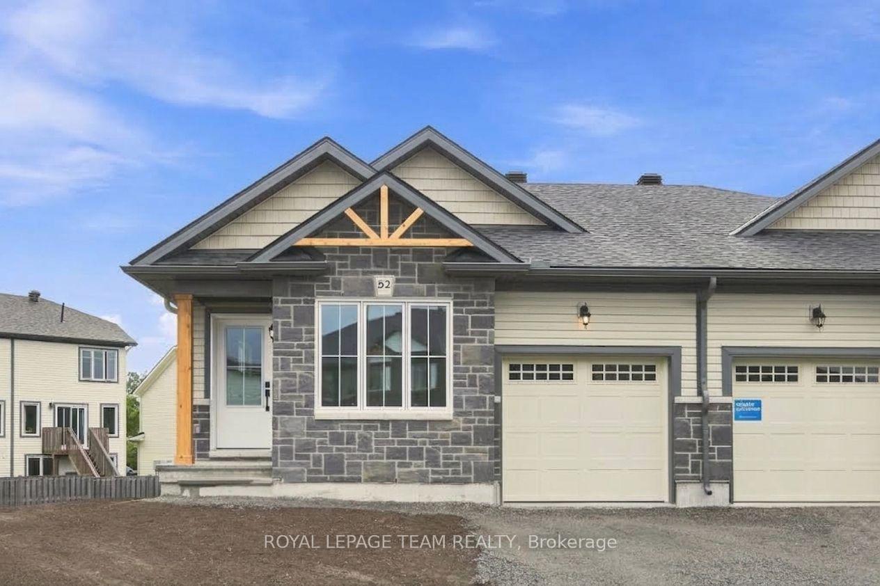 Photo of 52 Whitcomb Crescent