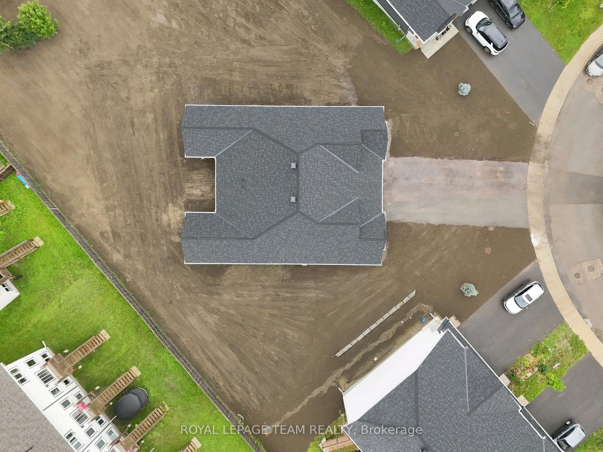 Photo 5 of 52 Whitcomb Crescent, Smiths Falls, Smiths Falls — HOMEH