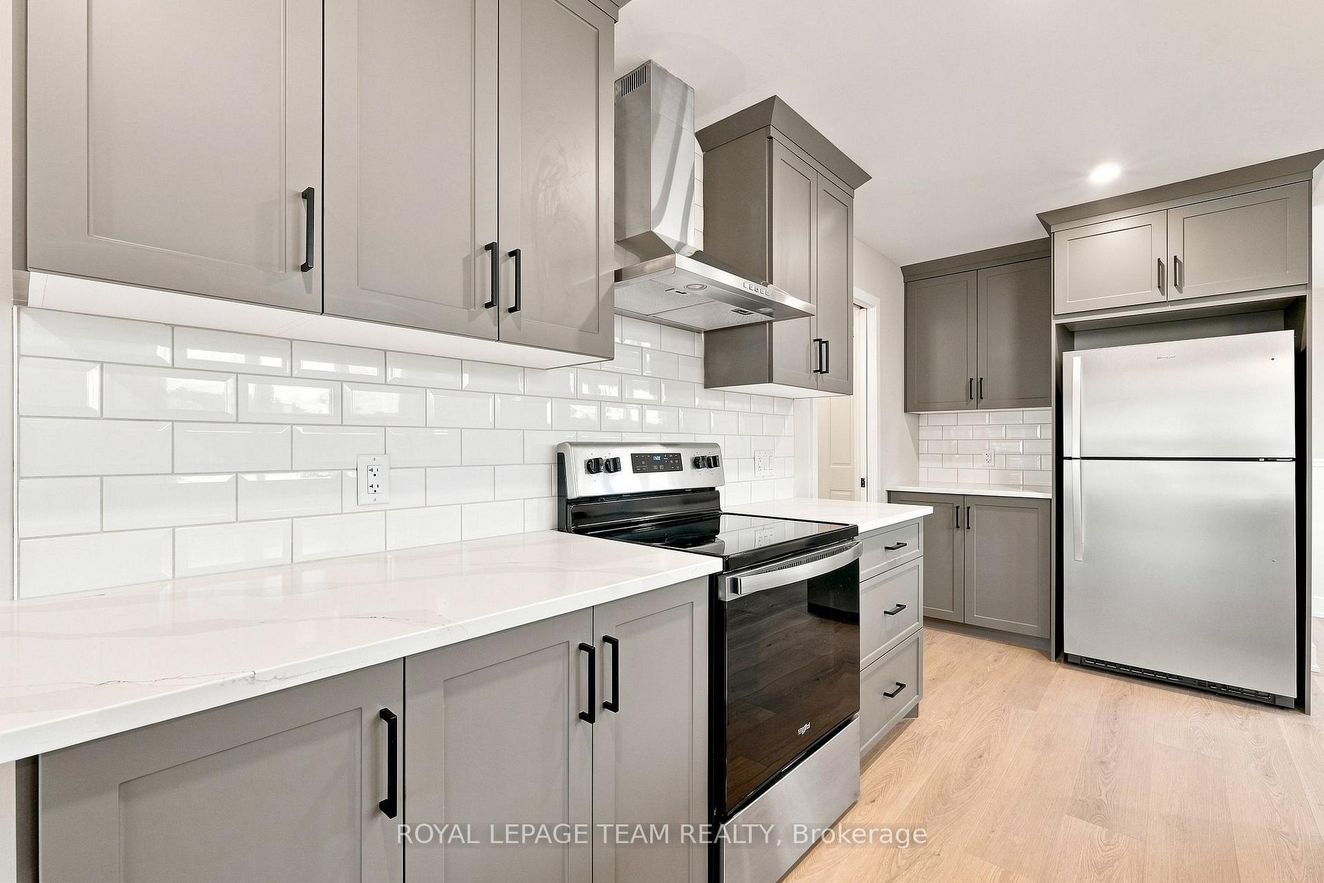 Photo 12 of 52 Whitcomb Crescent, Smiths Falls, Smiths Falls — HOMEH