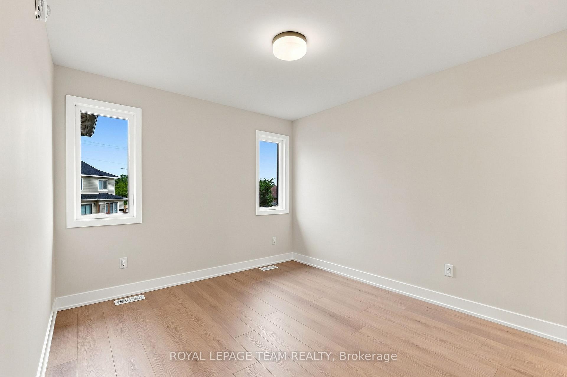 Photo 22 of 52 Whitcomb Crescent, Smiths Falls, Smiths Falls — HOMEH
