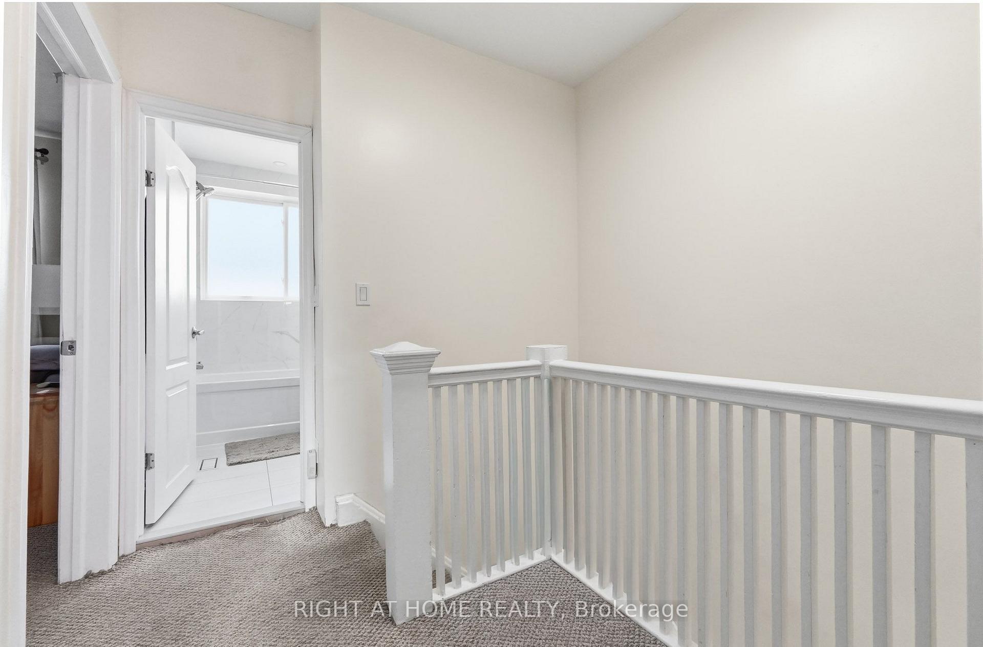 Photo 21 of 16 Greendale Avenue, Toronto, Rockcliffe-Smythe — HOMEH