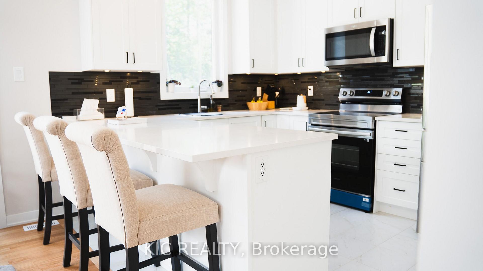 Photo 13 of 352 Appalachian Circle, Ottawa, Barrhaven - Half Moon Bay — HOMEH