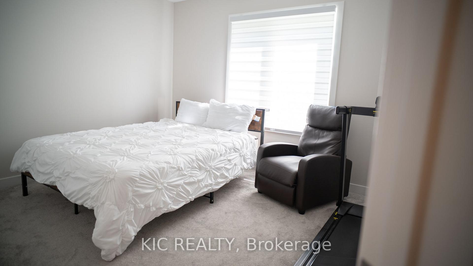 Photo 16 of 352 Appalachian Circle, Ottawa, Barrhaven - Half Moon Bay — HOMEH
