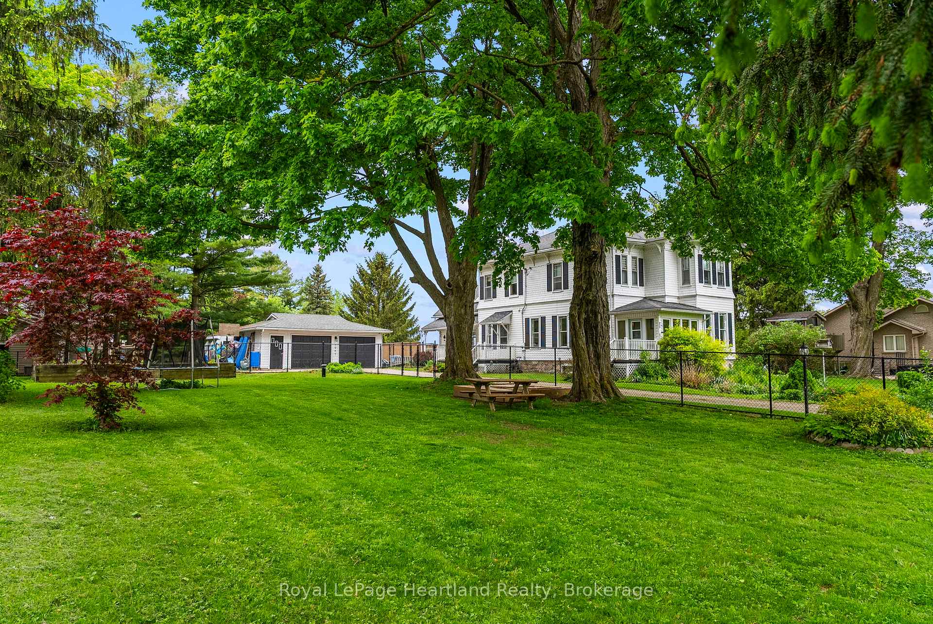 Photo 3 of 1047 Gibson Street, Howick — HOMEH