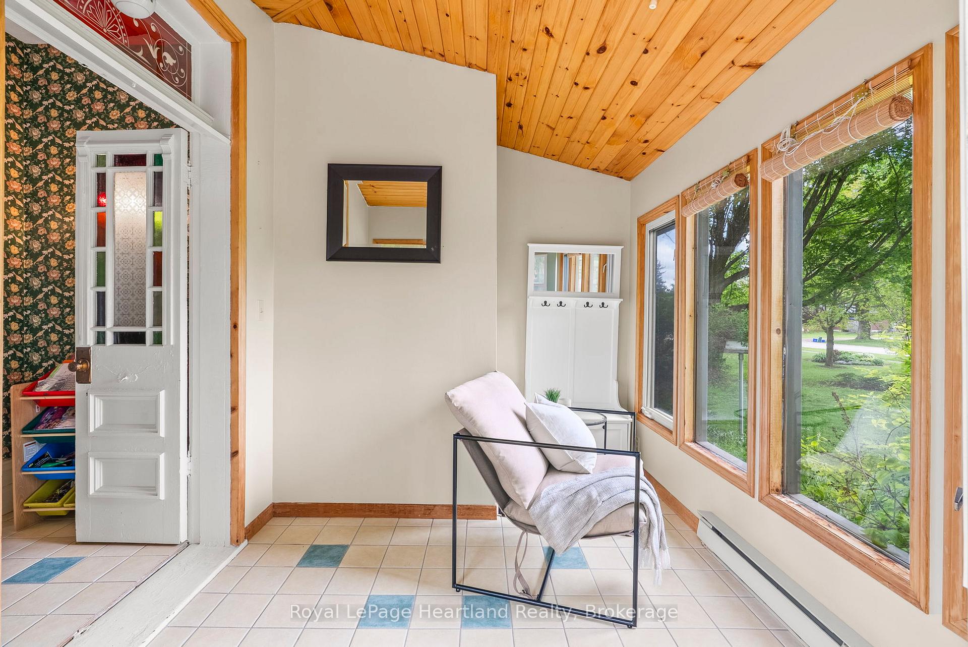 Photo 21 of 1047 Gibson Street, Howick — HOMEH