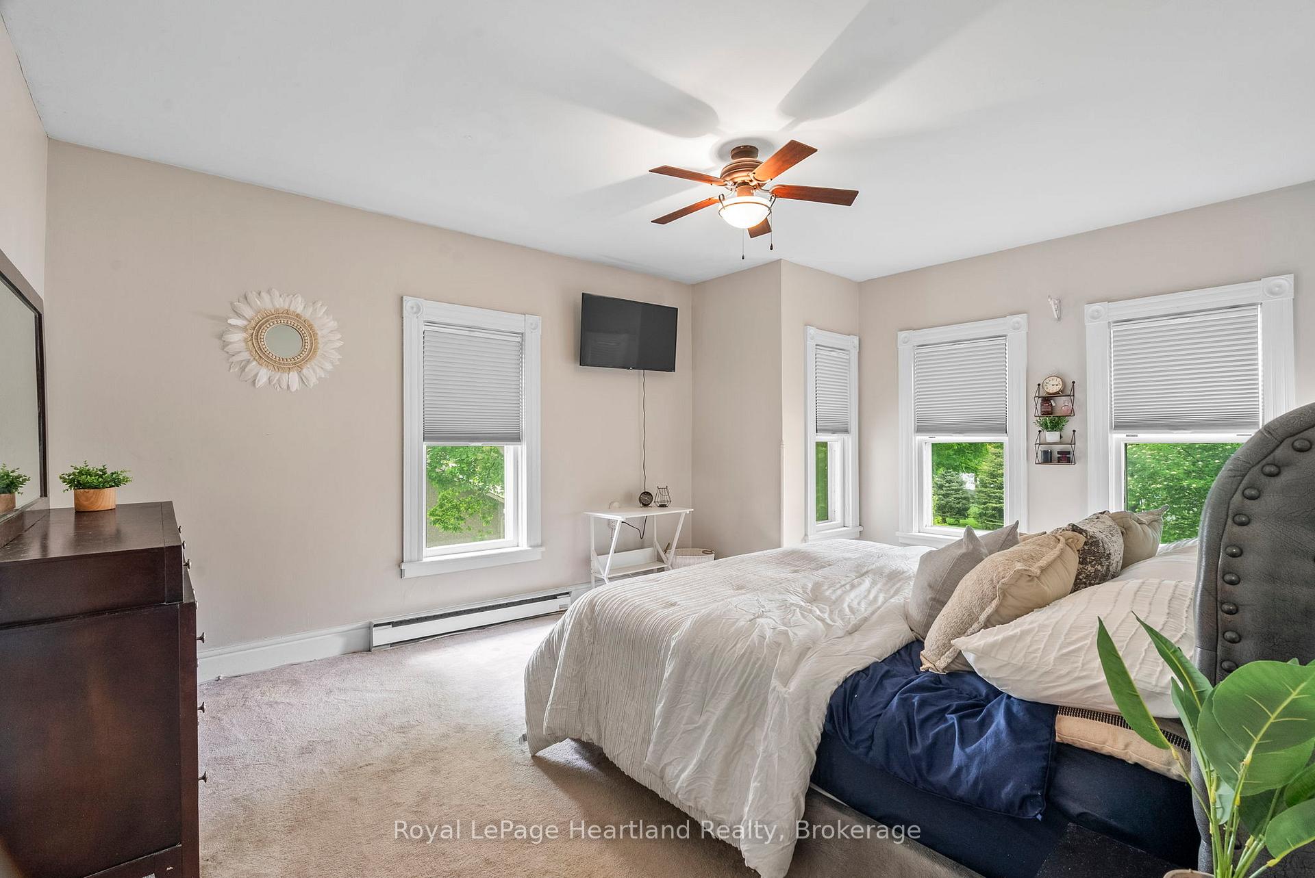 Photo 32 of 1047 Gibson Street, Howick — HOMEH