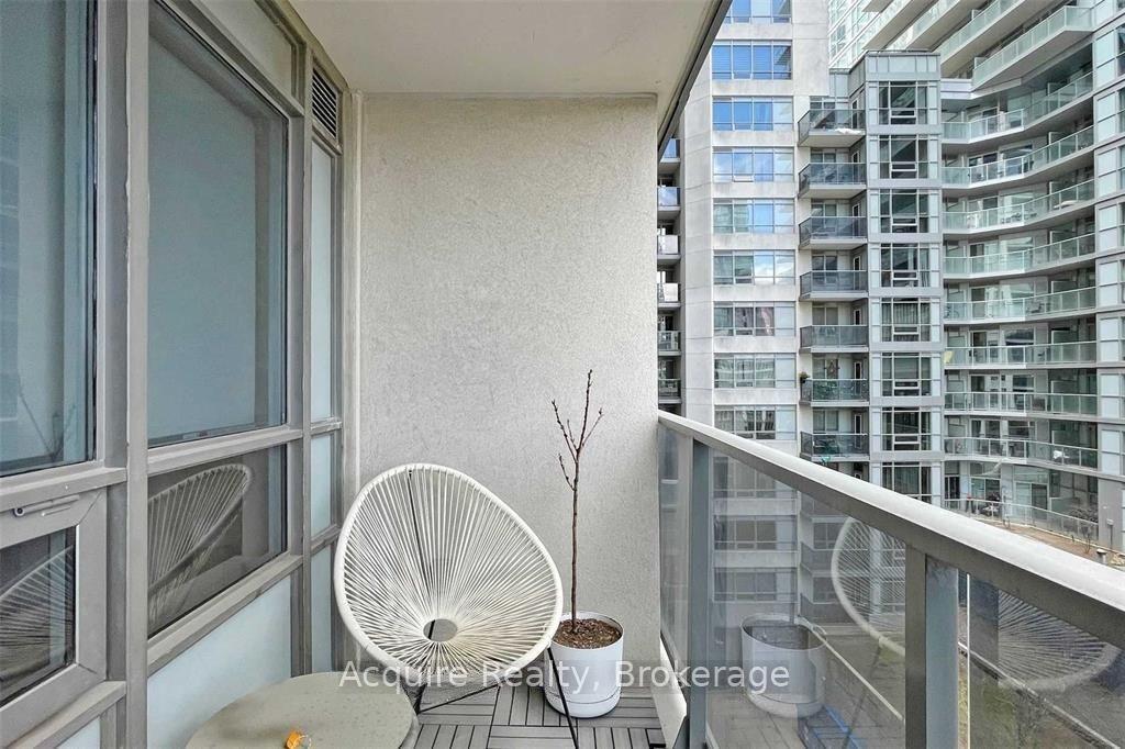 Photo 7 of Unit 605, 20 Blue Jays Way, Toronto, Waterfront Communities — HOMEH