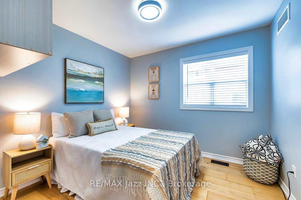 Photo 23 of 706 Ontario Street, Cobourg — HOMEH