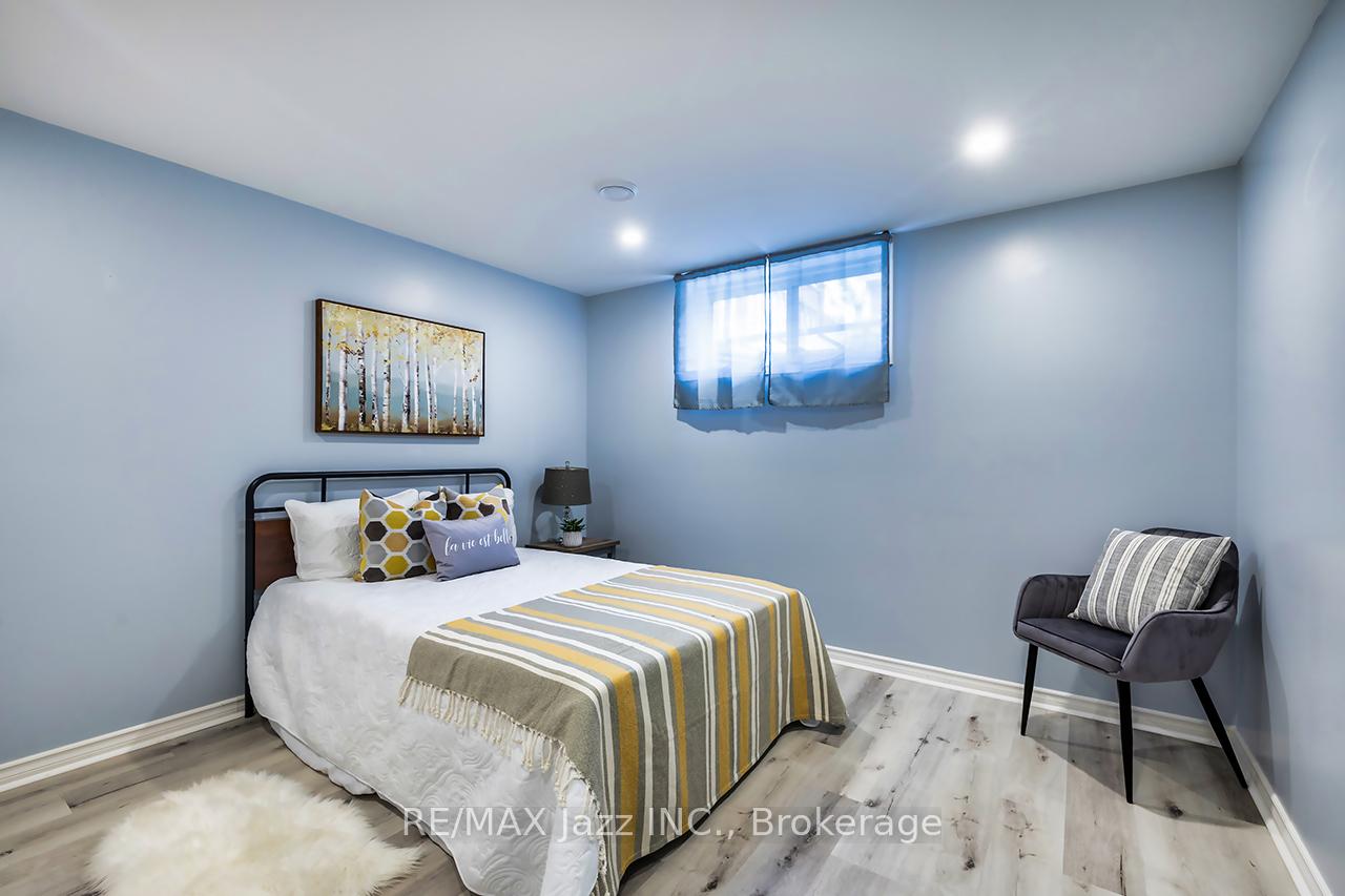 Photo 30 of 706 Ontario Street, Cobourg — HOMEH