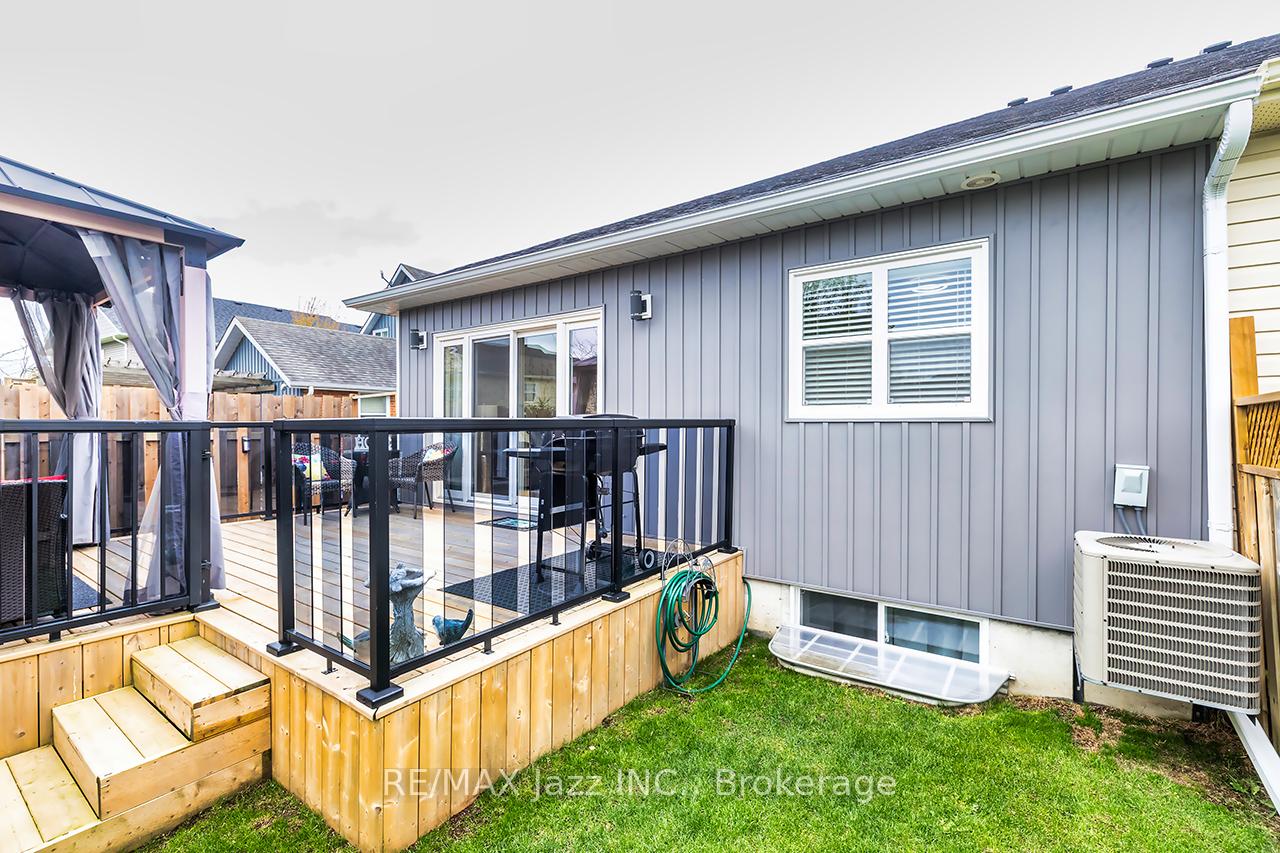 Photo 36 of 706 Ontario Street, Cobourg — HOMEH