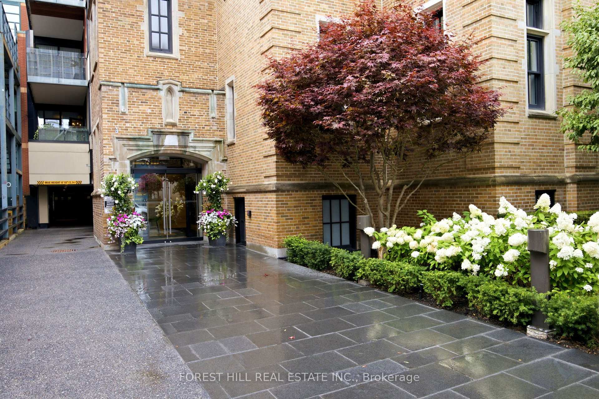 Photo 2 of Unit 4C, 36 Hazelton Avenue, Toronto, The Annex — HOMEH