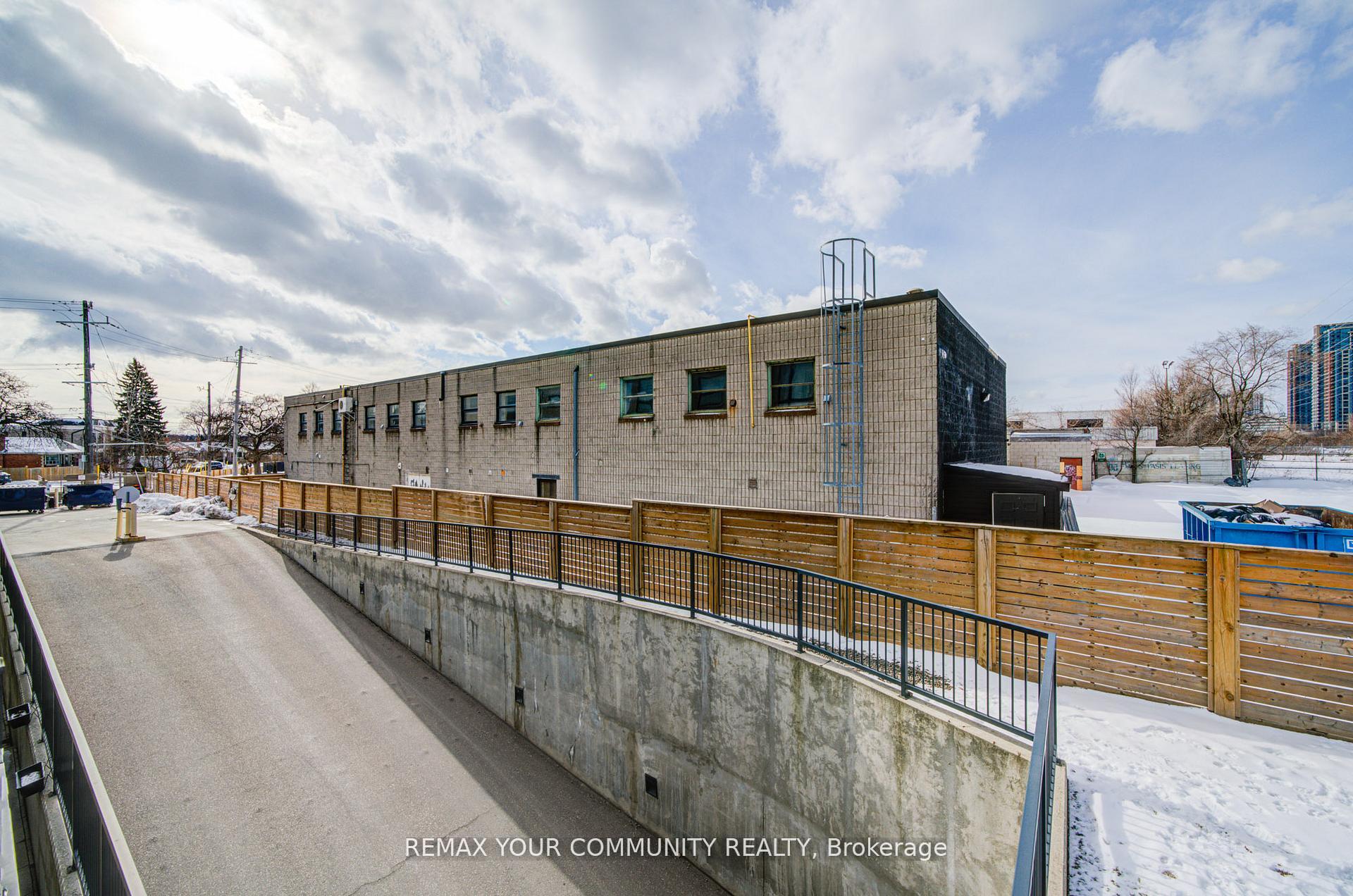 Photo 27 of Unit 146, 34 Fieldway Road, Etobicoke, Islington-City Centre West — HOMEH