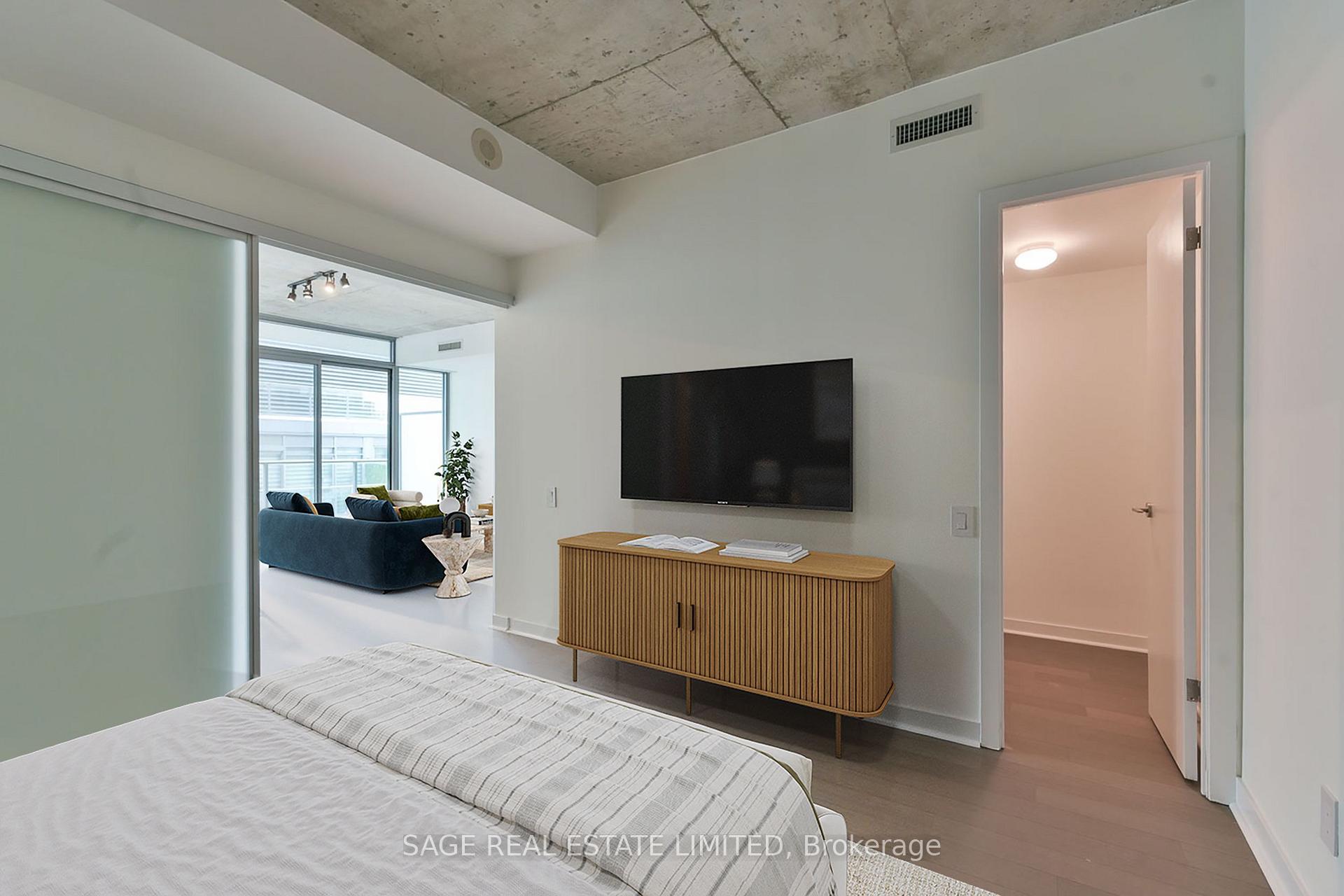 Photo 10 of Unit 914, 95 Bathurst Street, Toronto, Waterfront Communities — HOMEH