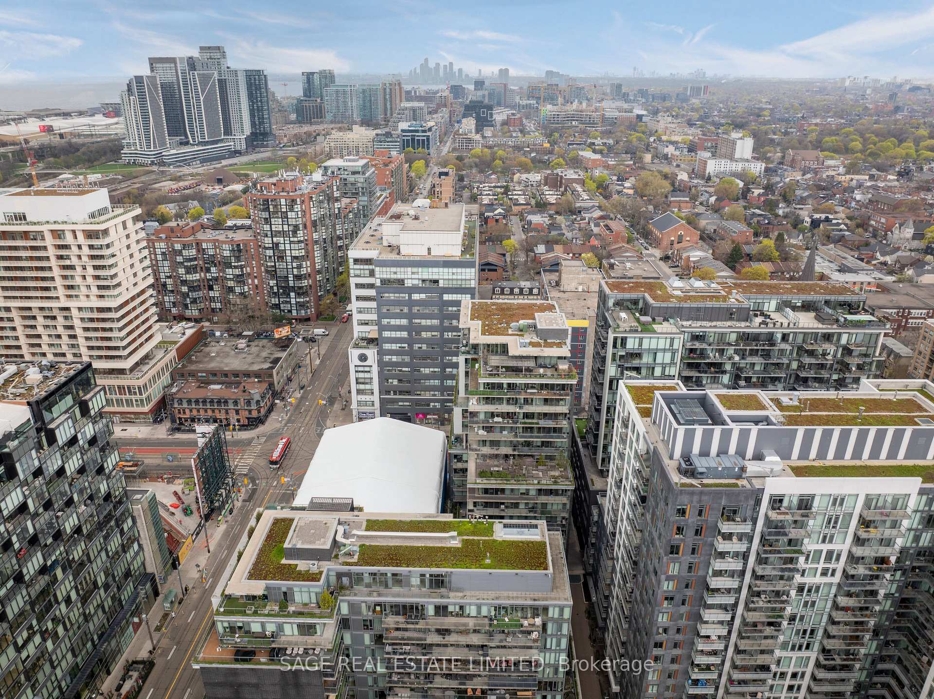 Photo 13 of Unit 914, 95 Bathurst Street, Toronto, Waterfront Communities — HOMEH