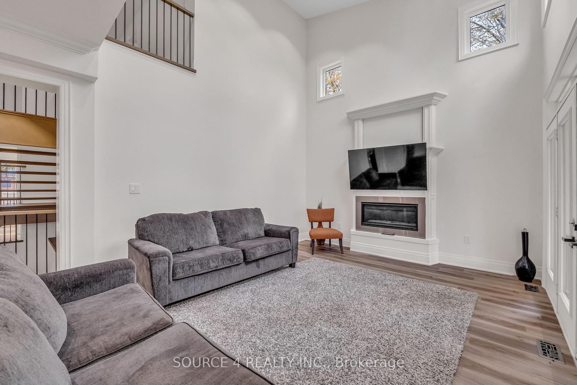 Photo 14 of 1409 Tansley Drive, Oakville, West — HOMEH