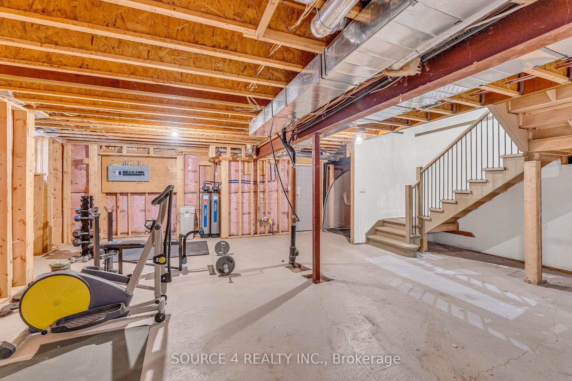 Photo 32 of 1409 Tansley Drive, Oakville, West — HOMEH