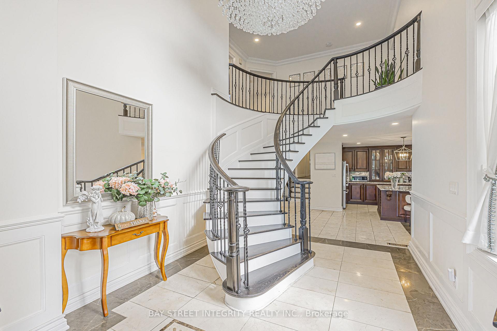 Photo 5 of 33 Deerford Road, North York, Don Valley Village — HOMEH